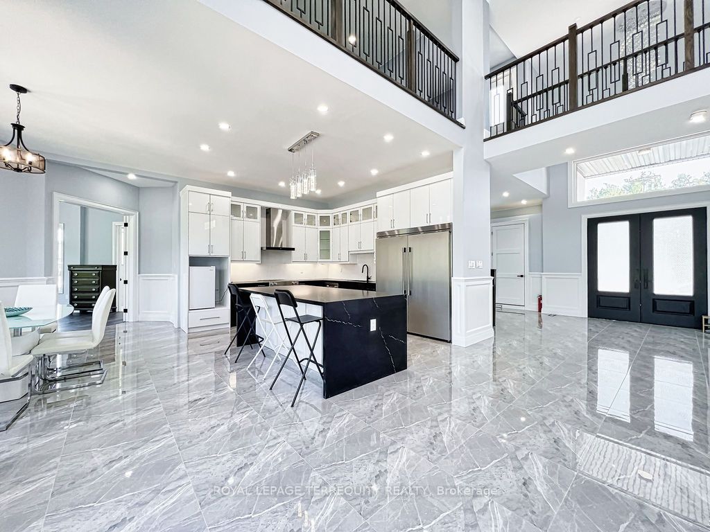9 Rustlewood Avenue Property Photo 4