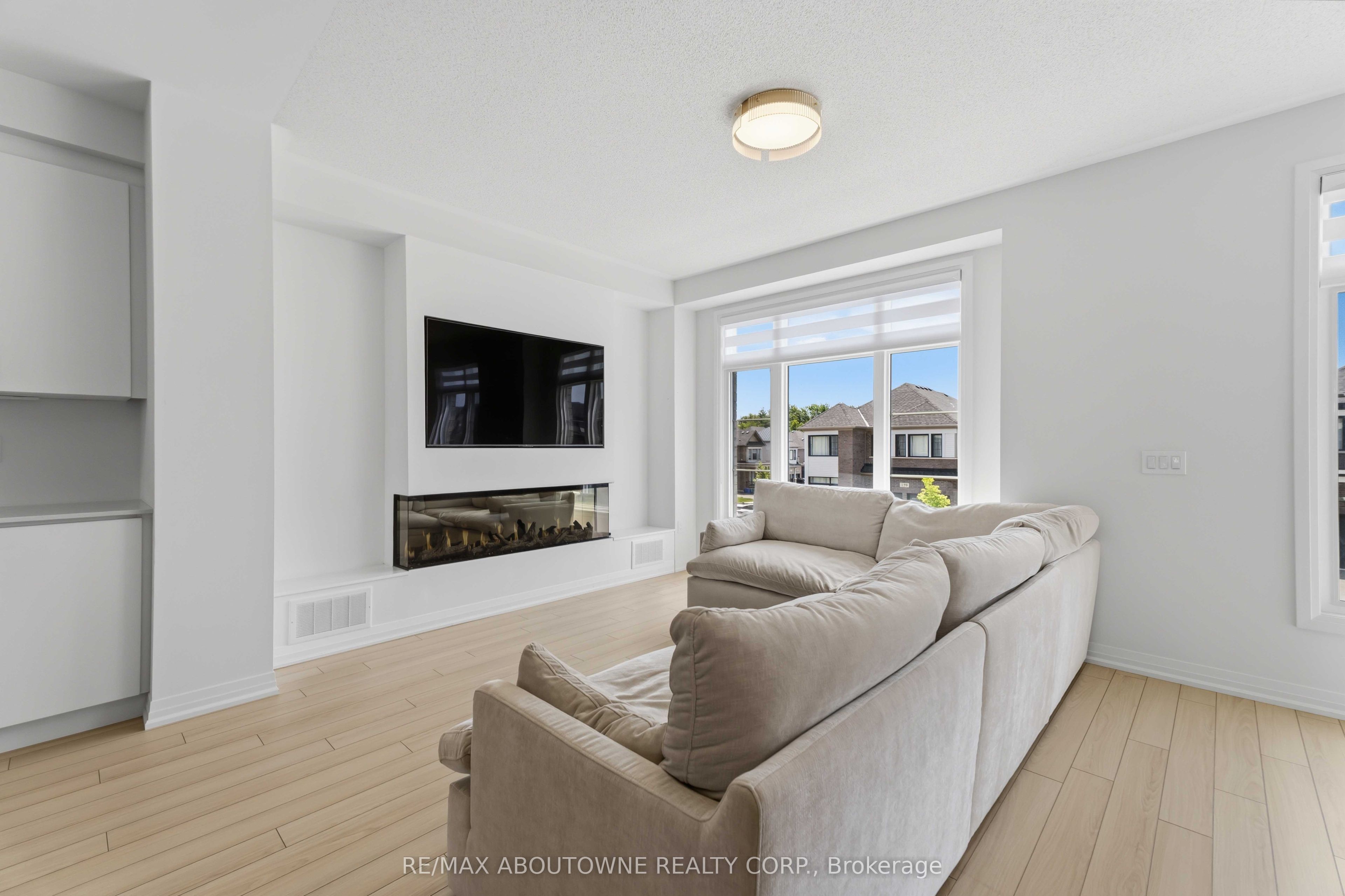 170 Spitfire Drive Property Photo 11