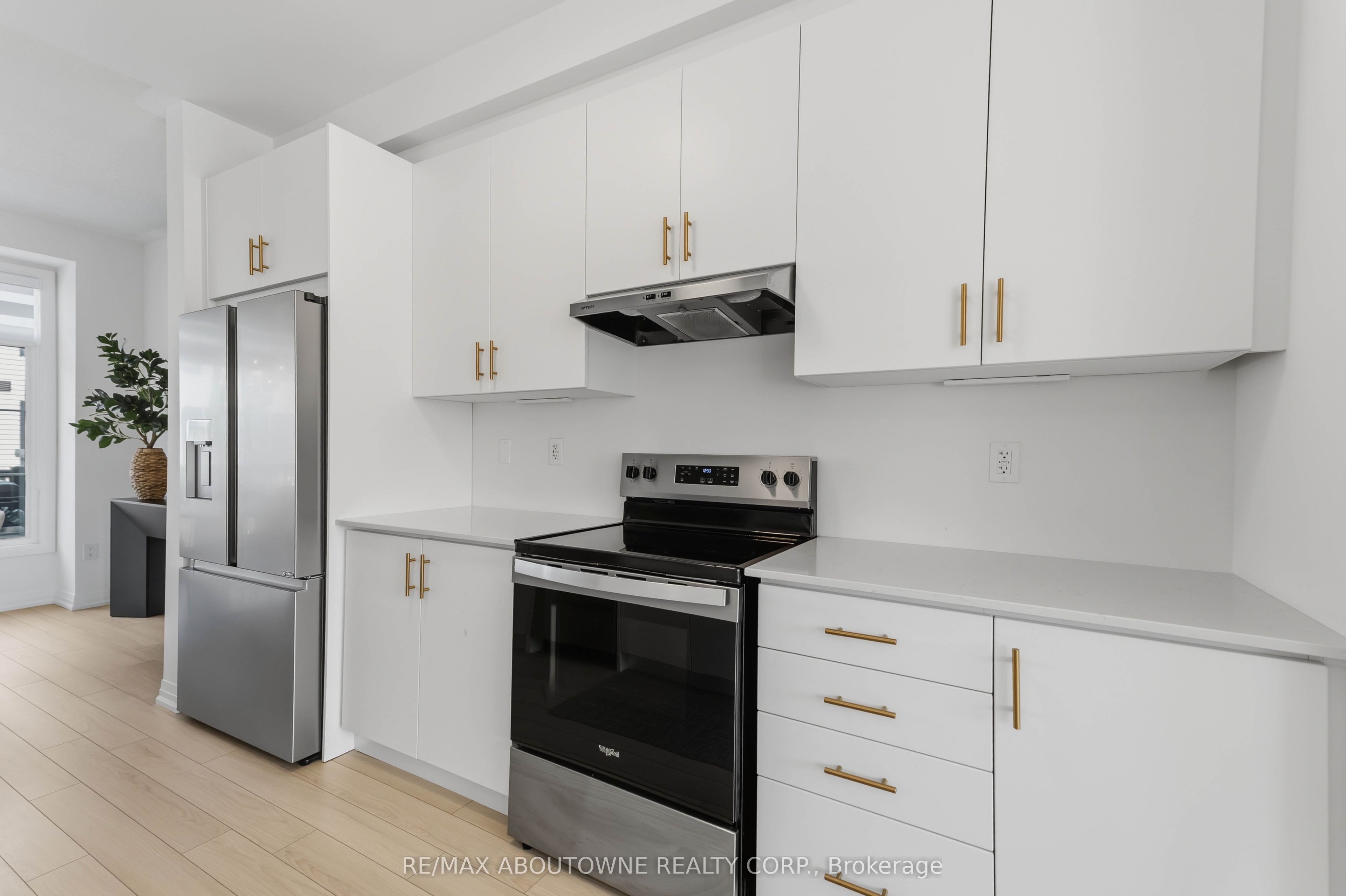 170 Spitfire Drive Property Photo 15