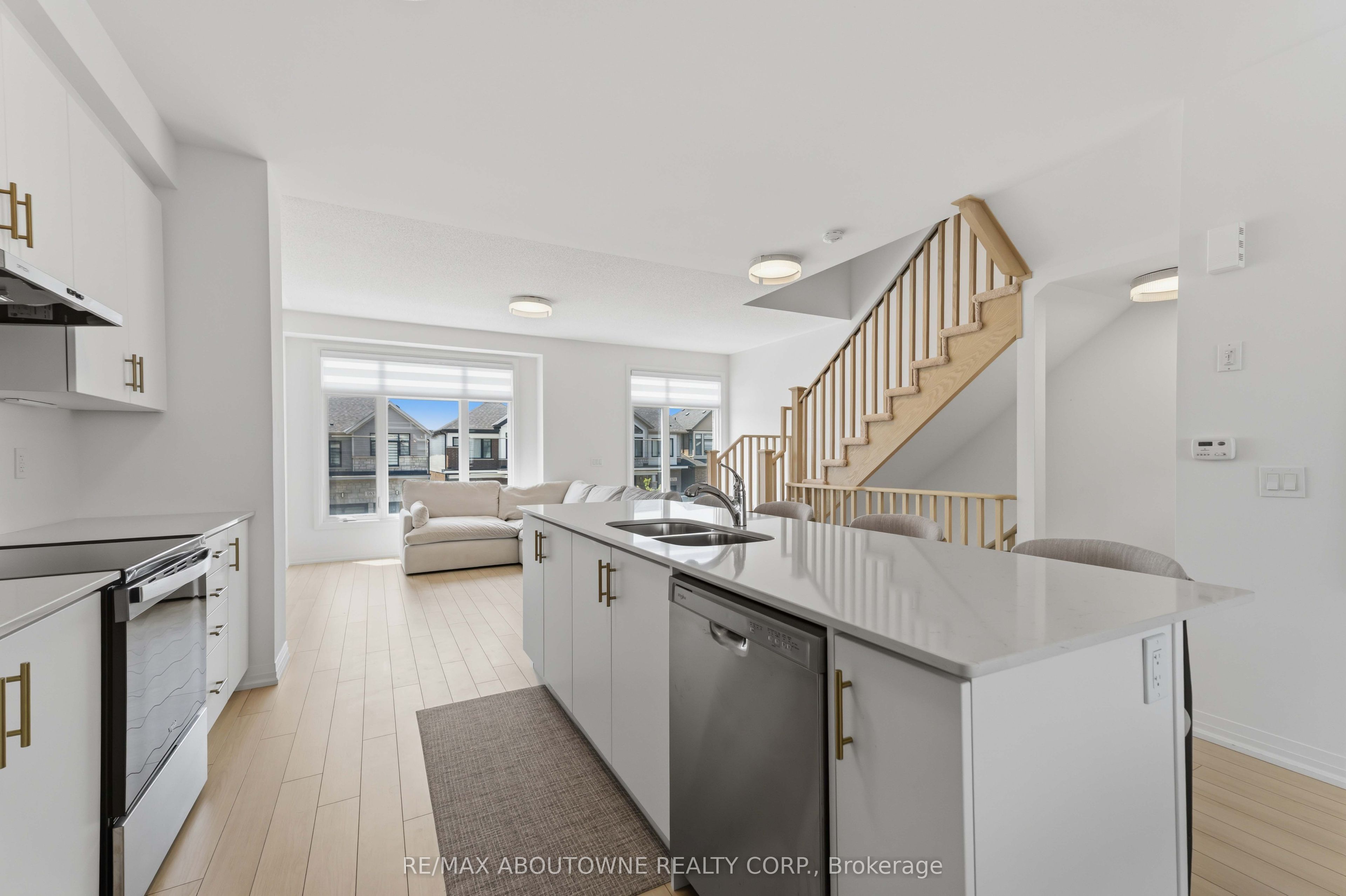 170 Spitfire Drive Property Photo 16