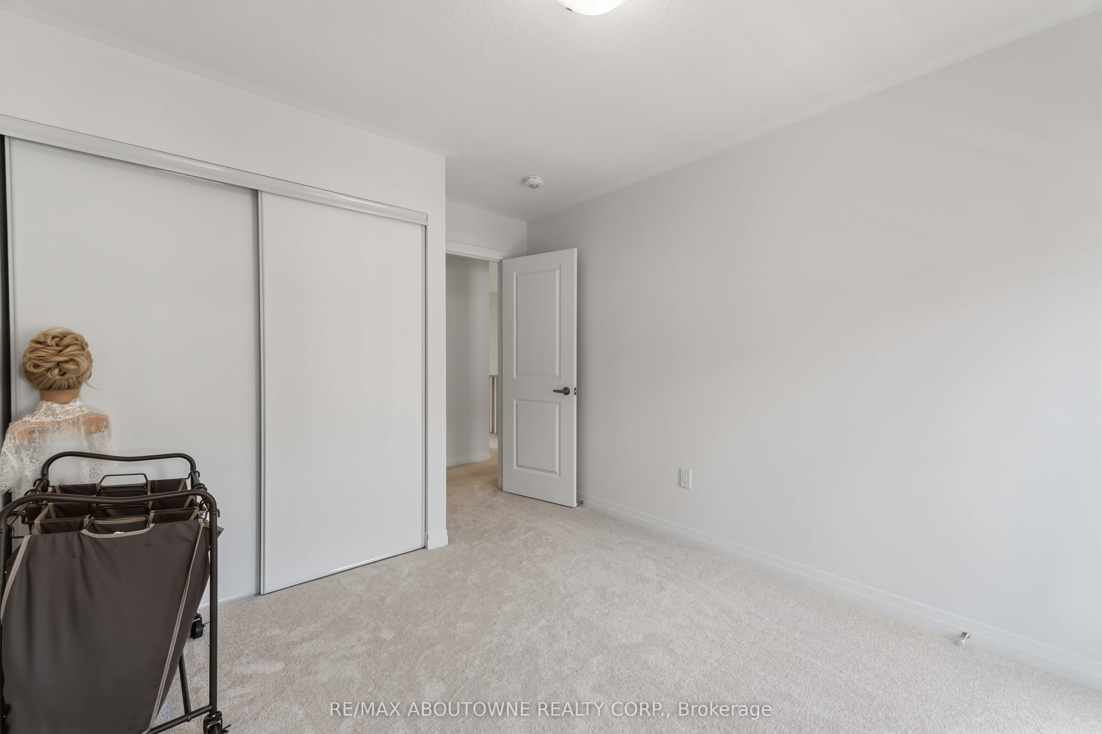 170 Spitfire Drive Property Photo 29