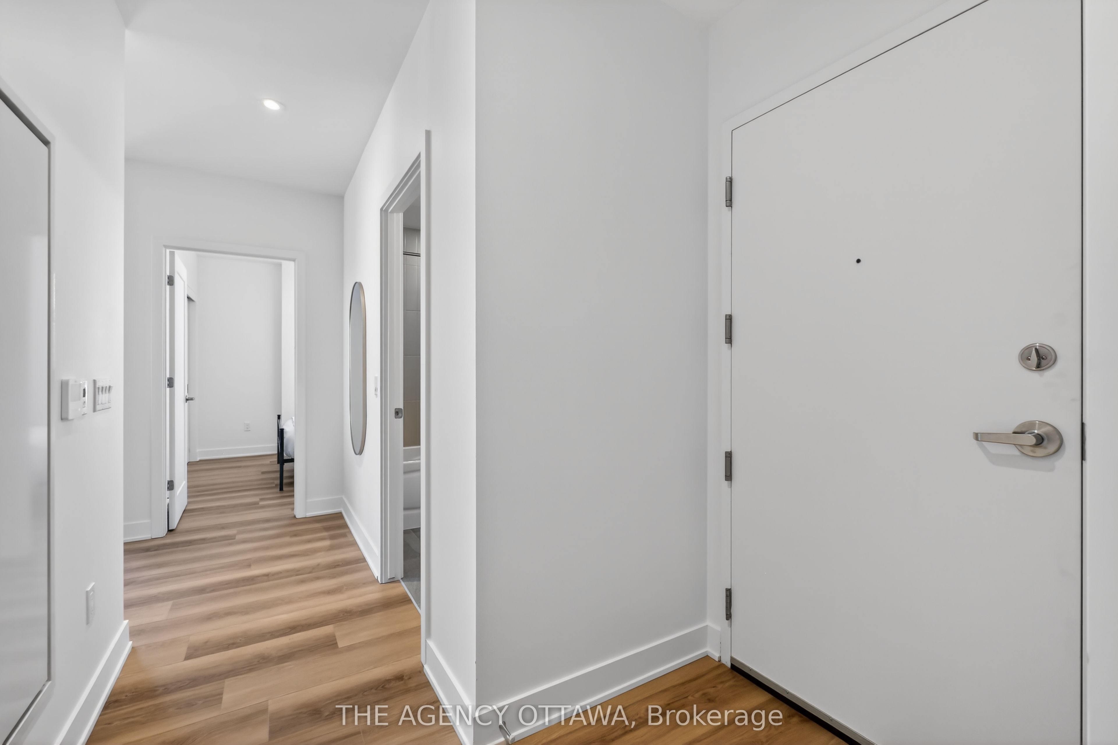 3085 Riverside Drive 209 Property Photo 6