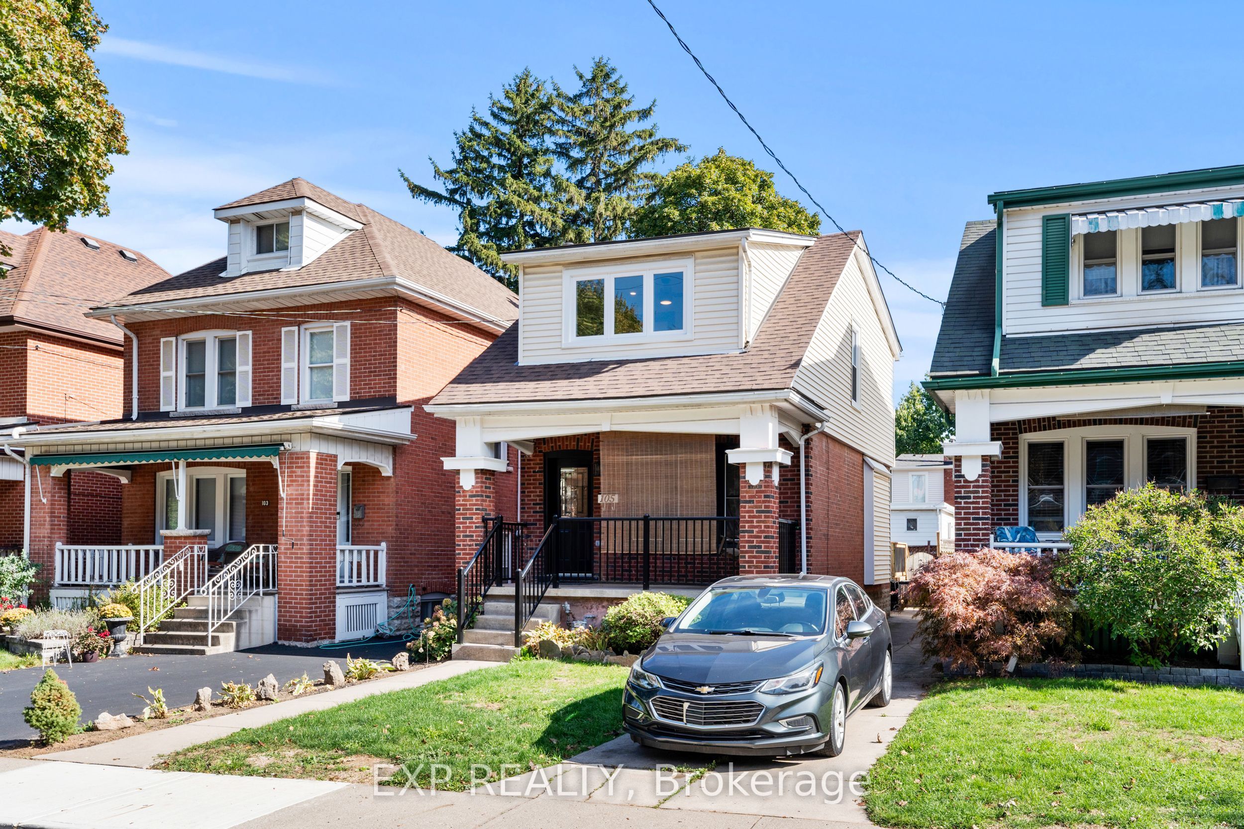 105 Rothsay Avenue Property Photo 4