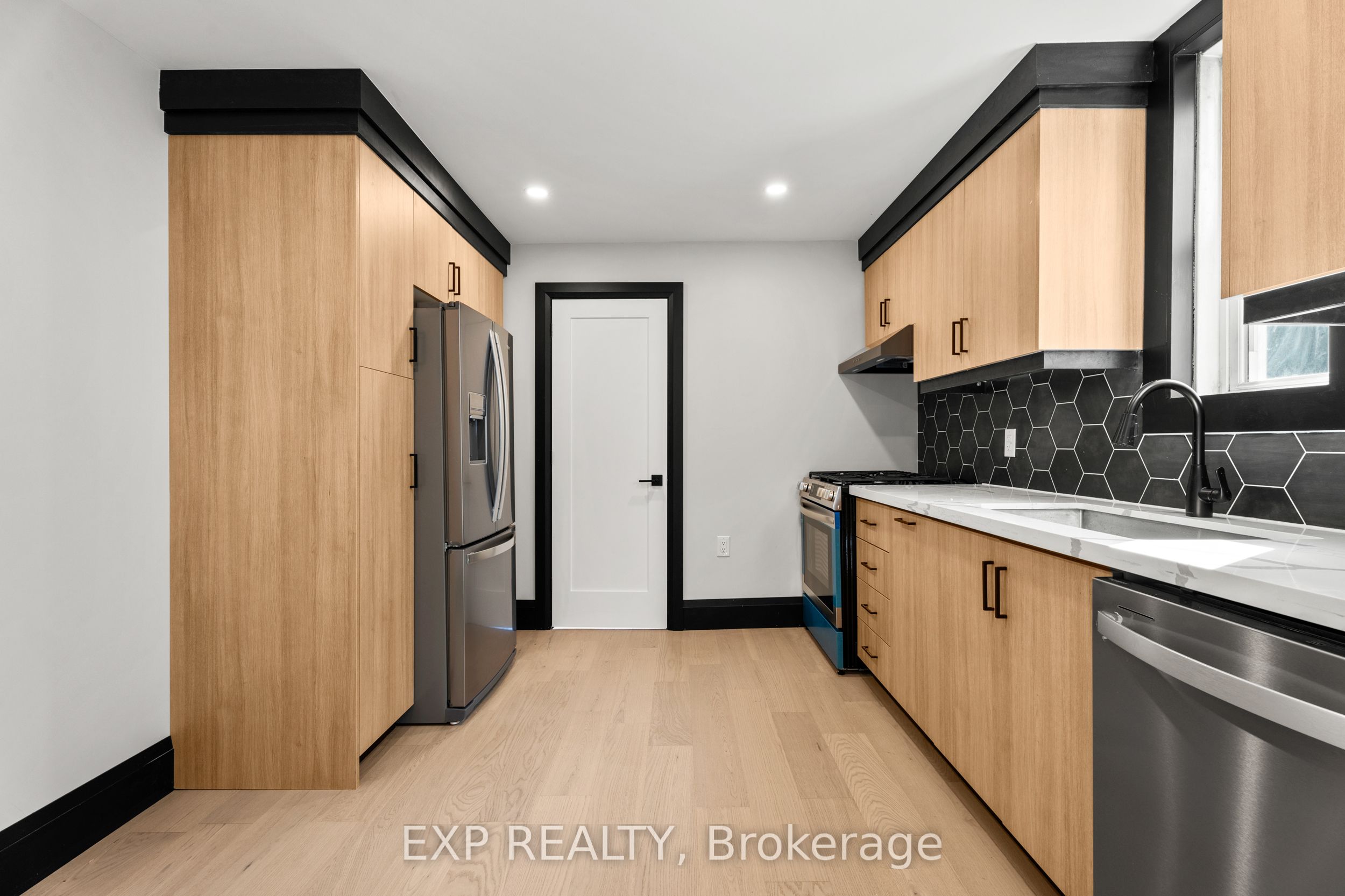 105 Rothsay Avenue Property Photo 12
