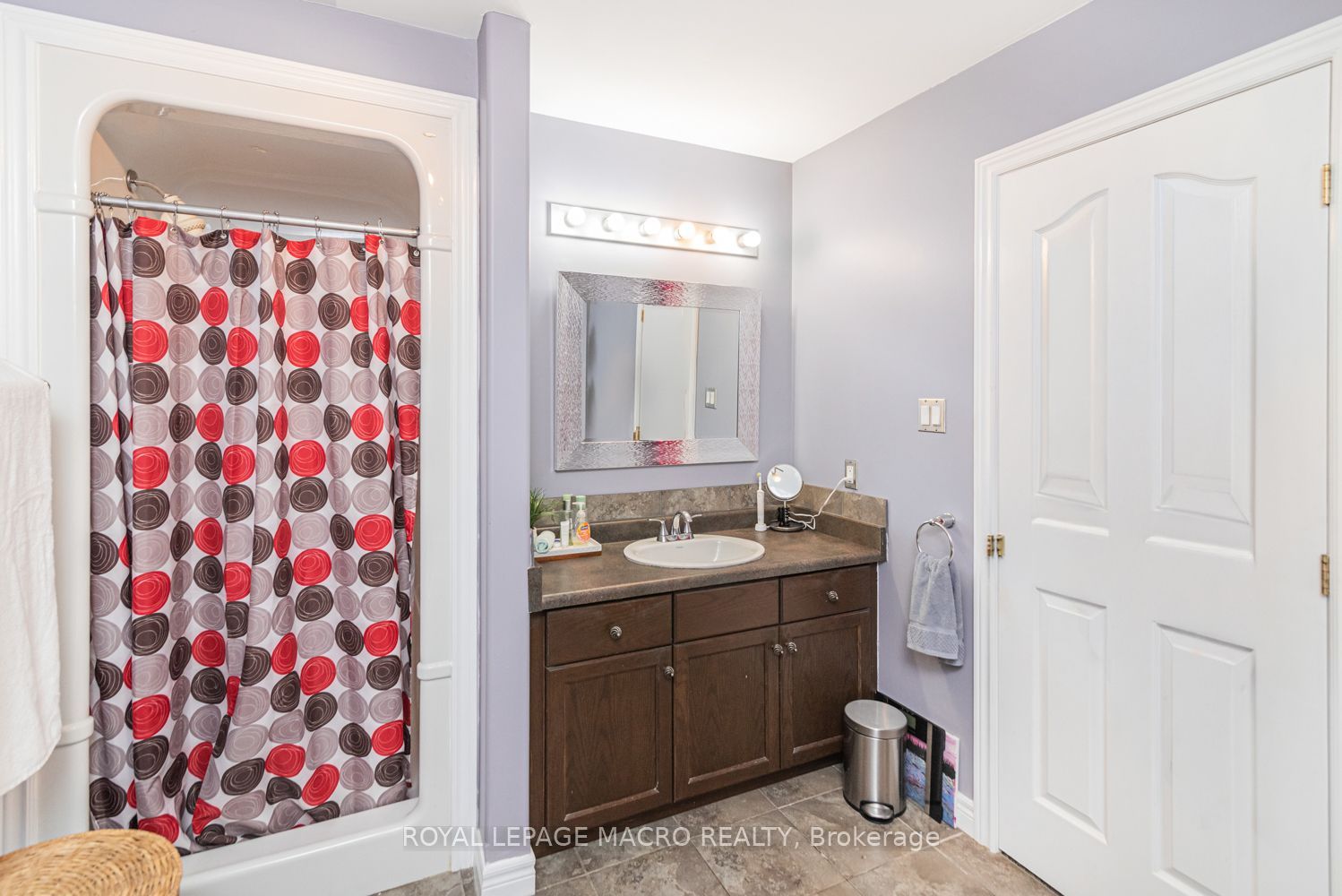 102 Willow Lane Property Photo 28