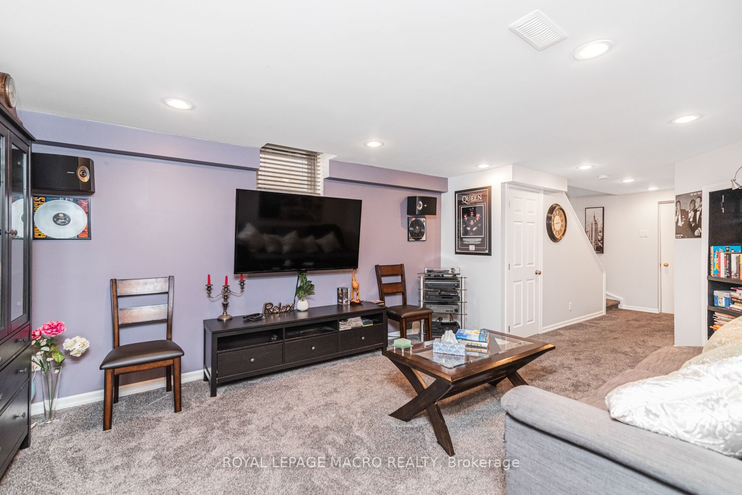 102 Willow Lane Property Photo 37