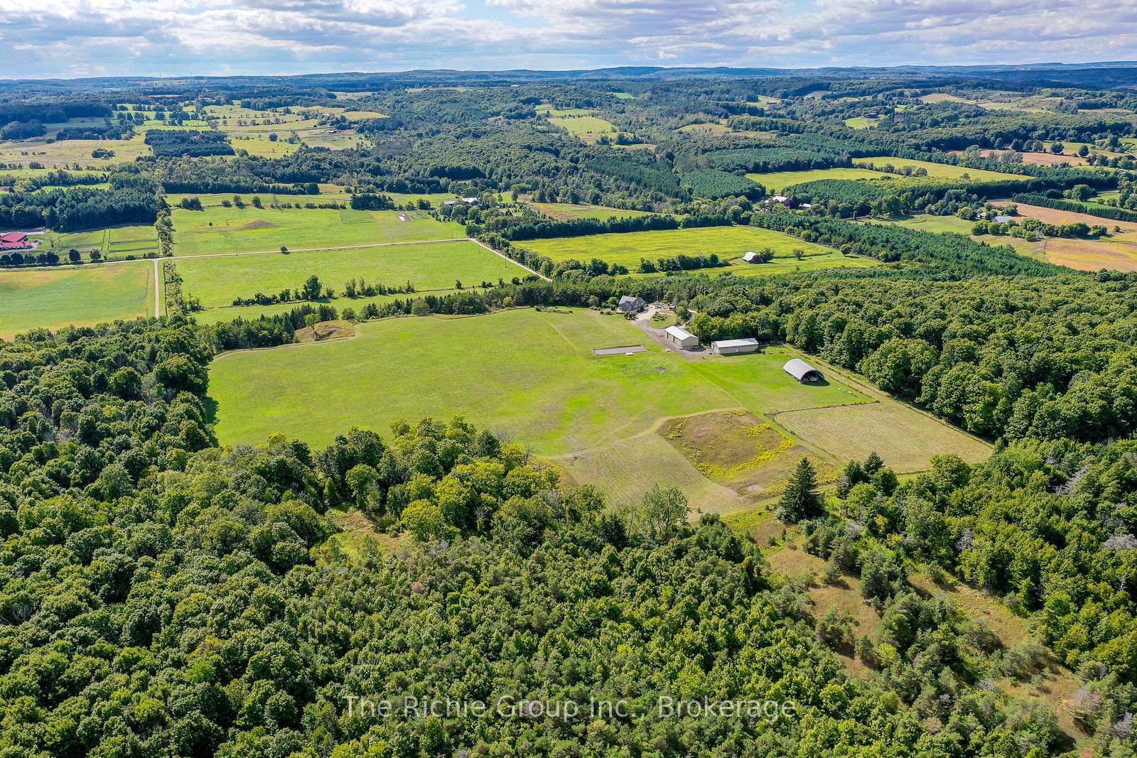 954461 7th Line Ehs Line Property Photo 31