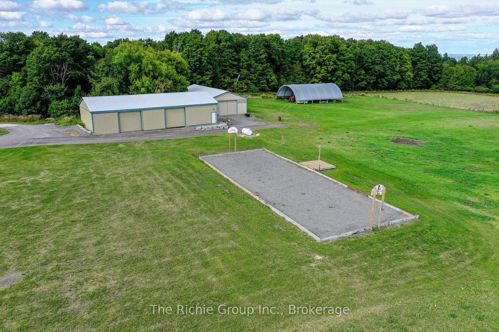 954461 7th Line Ehs Line Property Photo 38