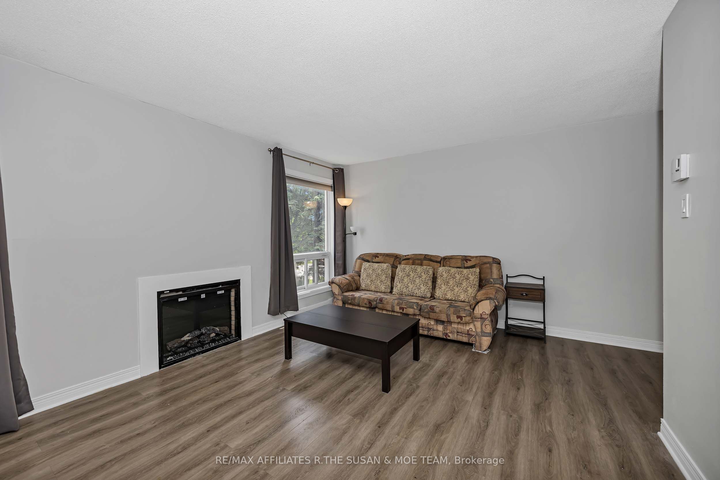 500 Fenerty Court 6 Property Photo 6