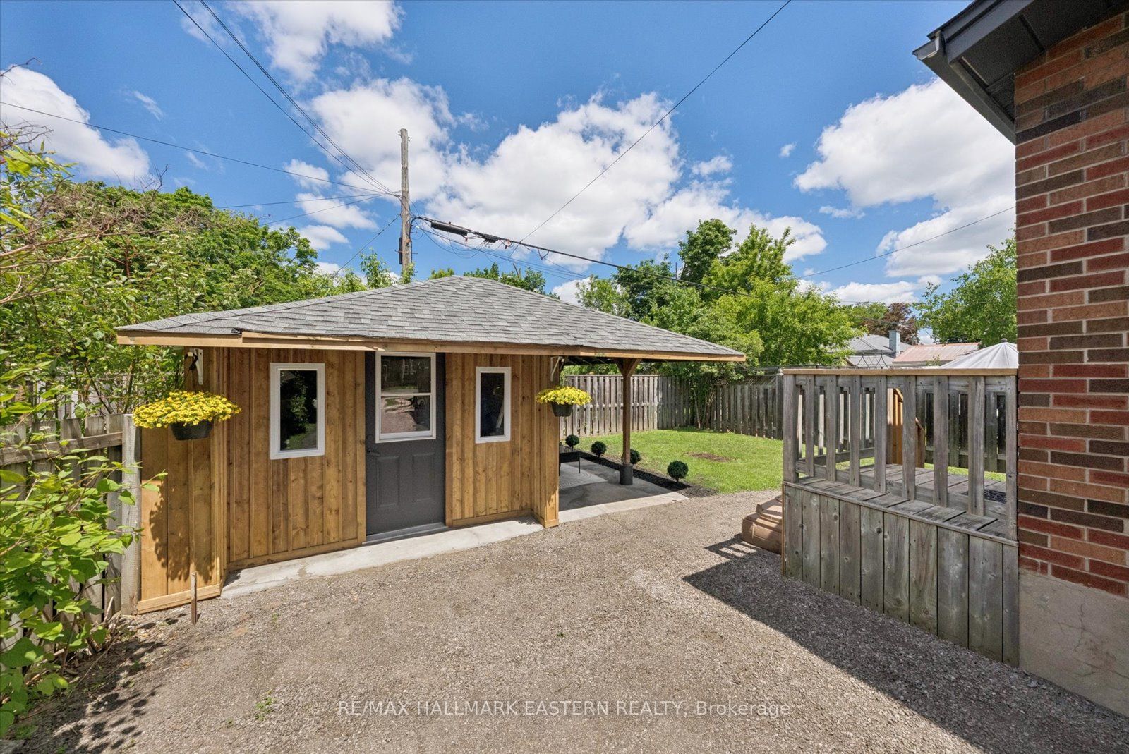 590 Douglas Avenue Property Photo 27