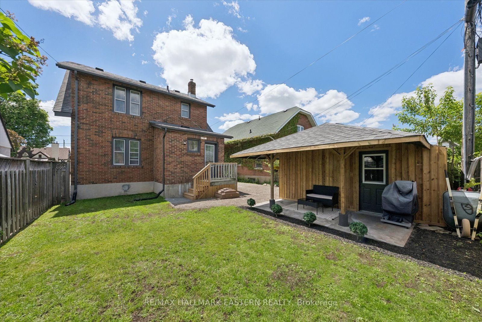 590 Douglas Avenue Property Photo 29