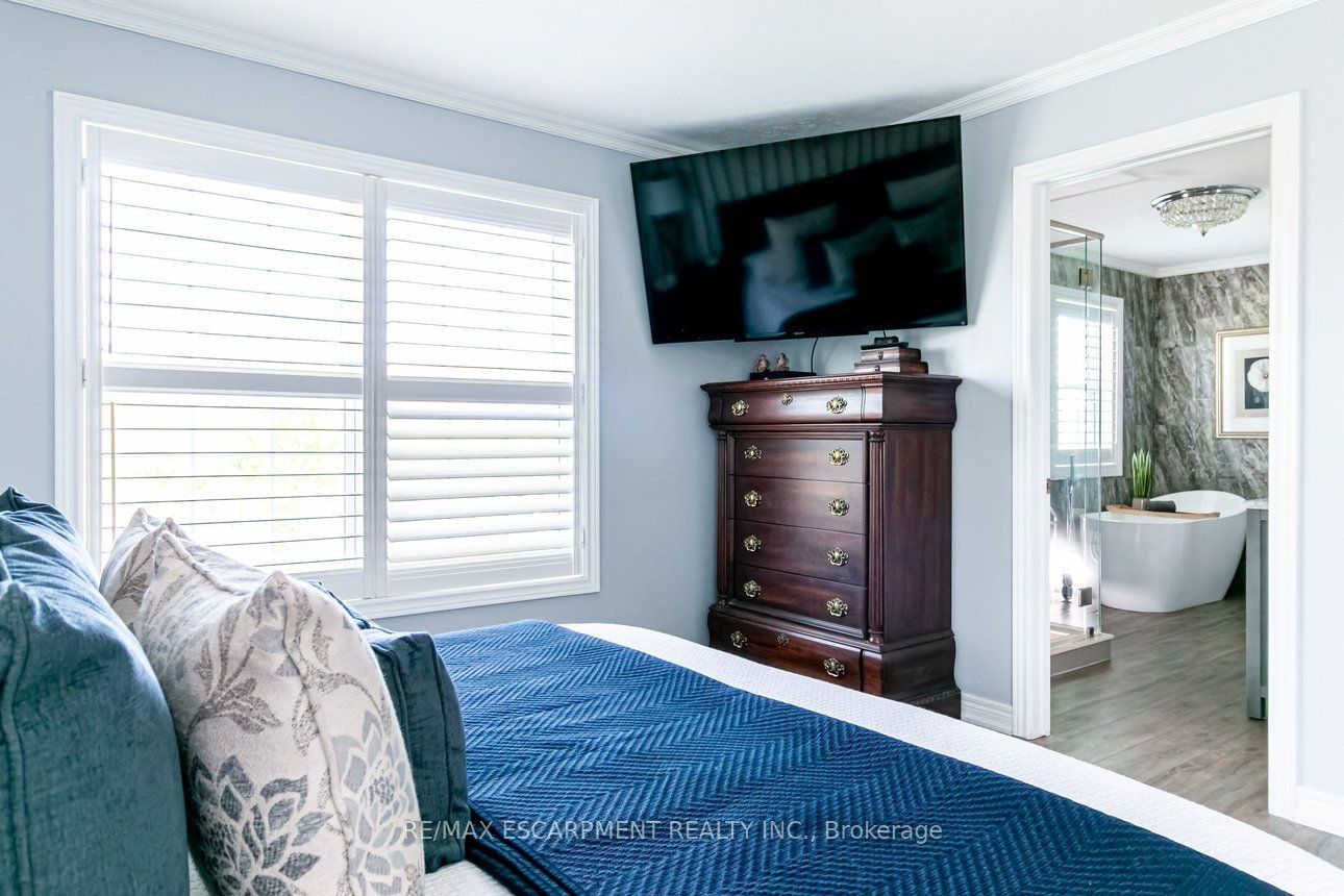 32a Haldimand Trail Property Photo 10