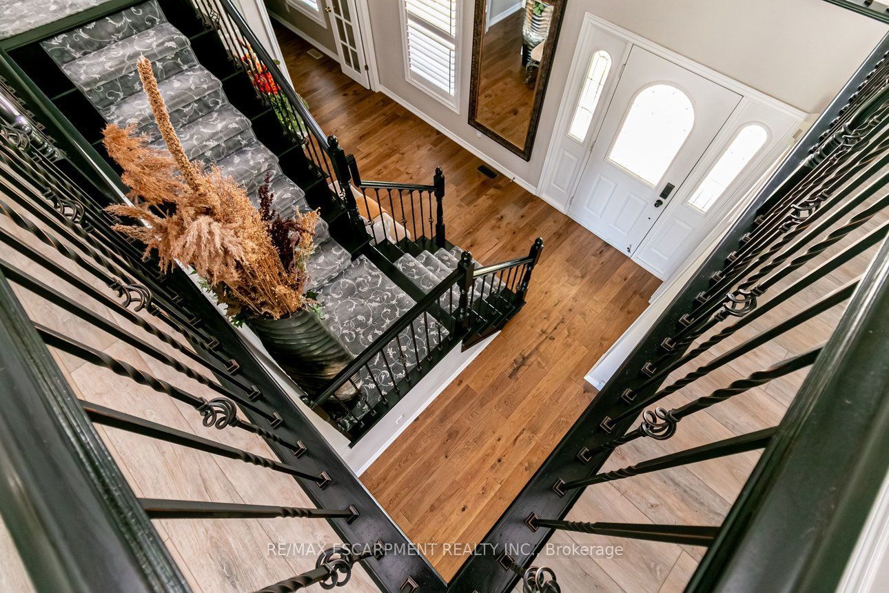 32a Haldimand Trail Property Photo 39