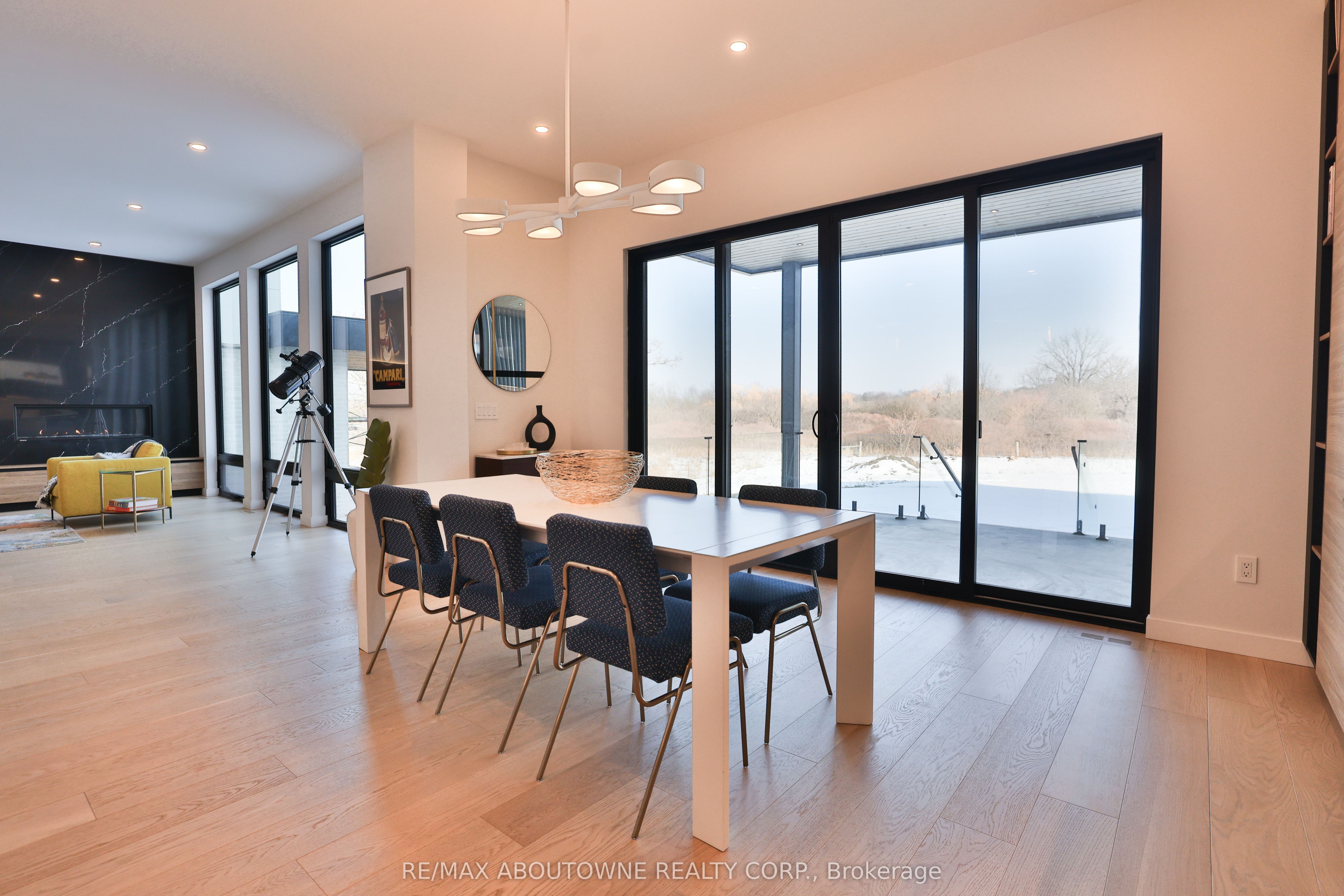 70 Upper Mount Albion Road Property Photo 13
