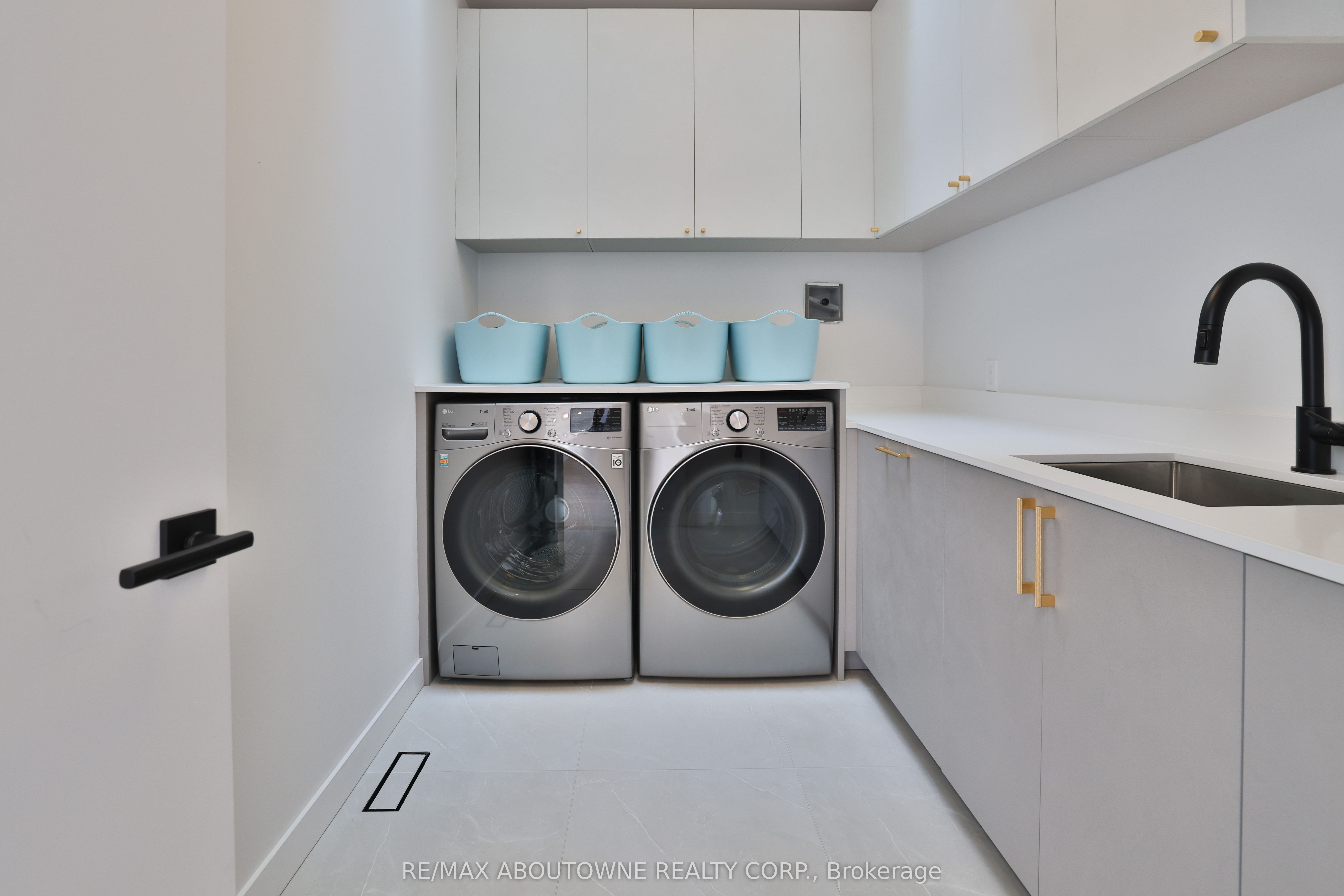 70 Upper Mount Albion Road Property Photo 27