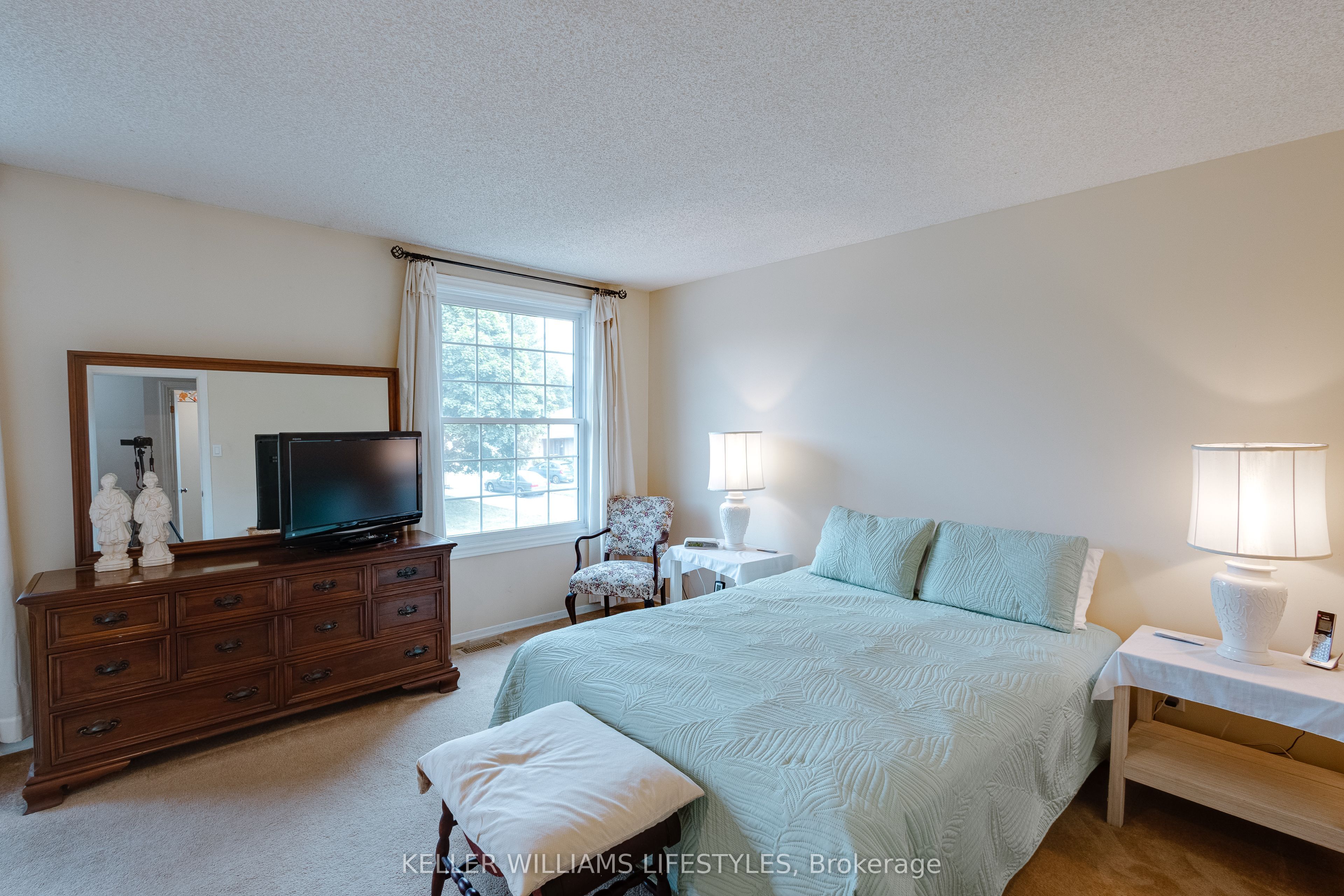 203 Mcmaster Court Property Photo 23