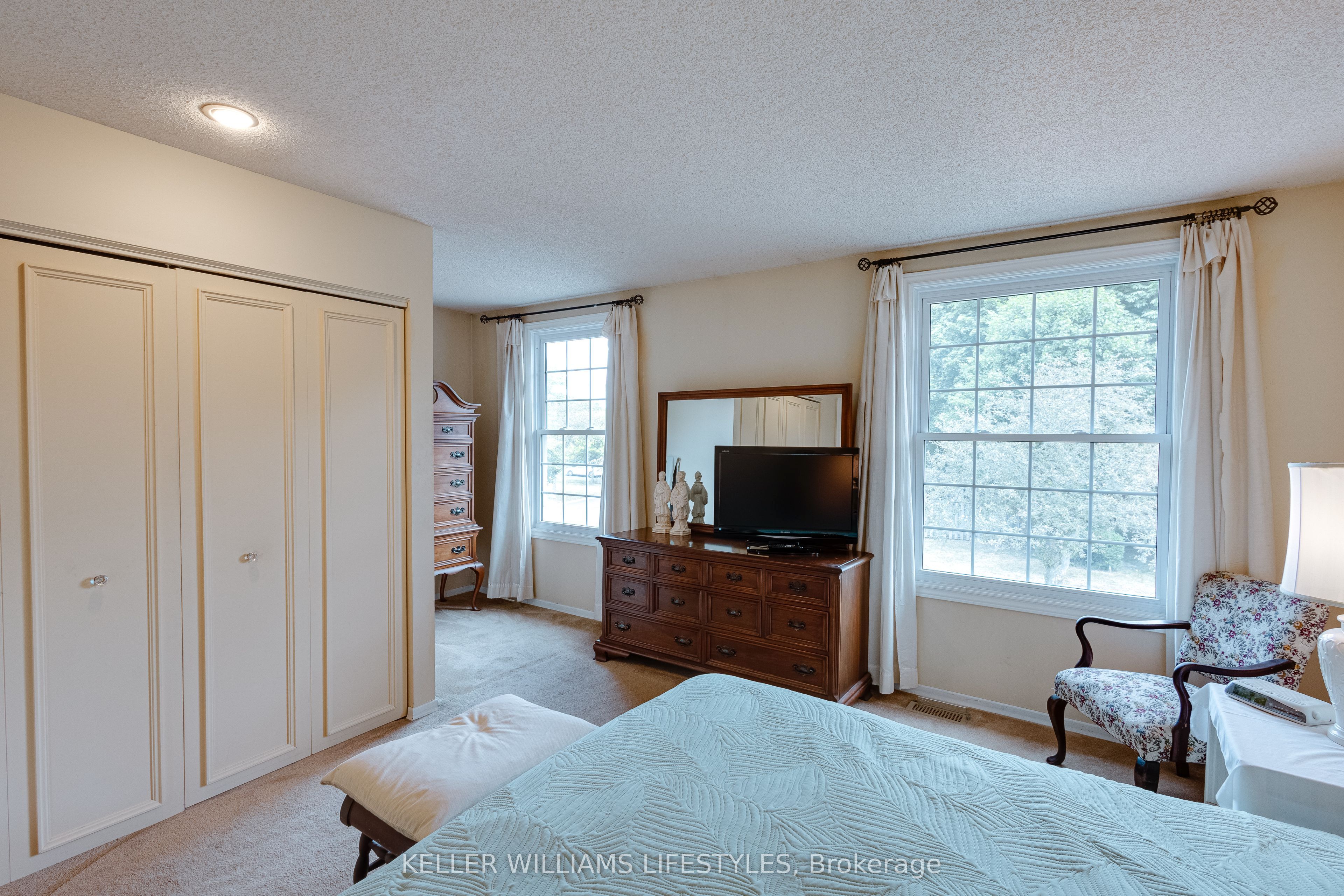 203 Mcmaster Court Property Photo 24