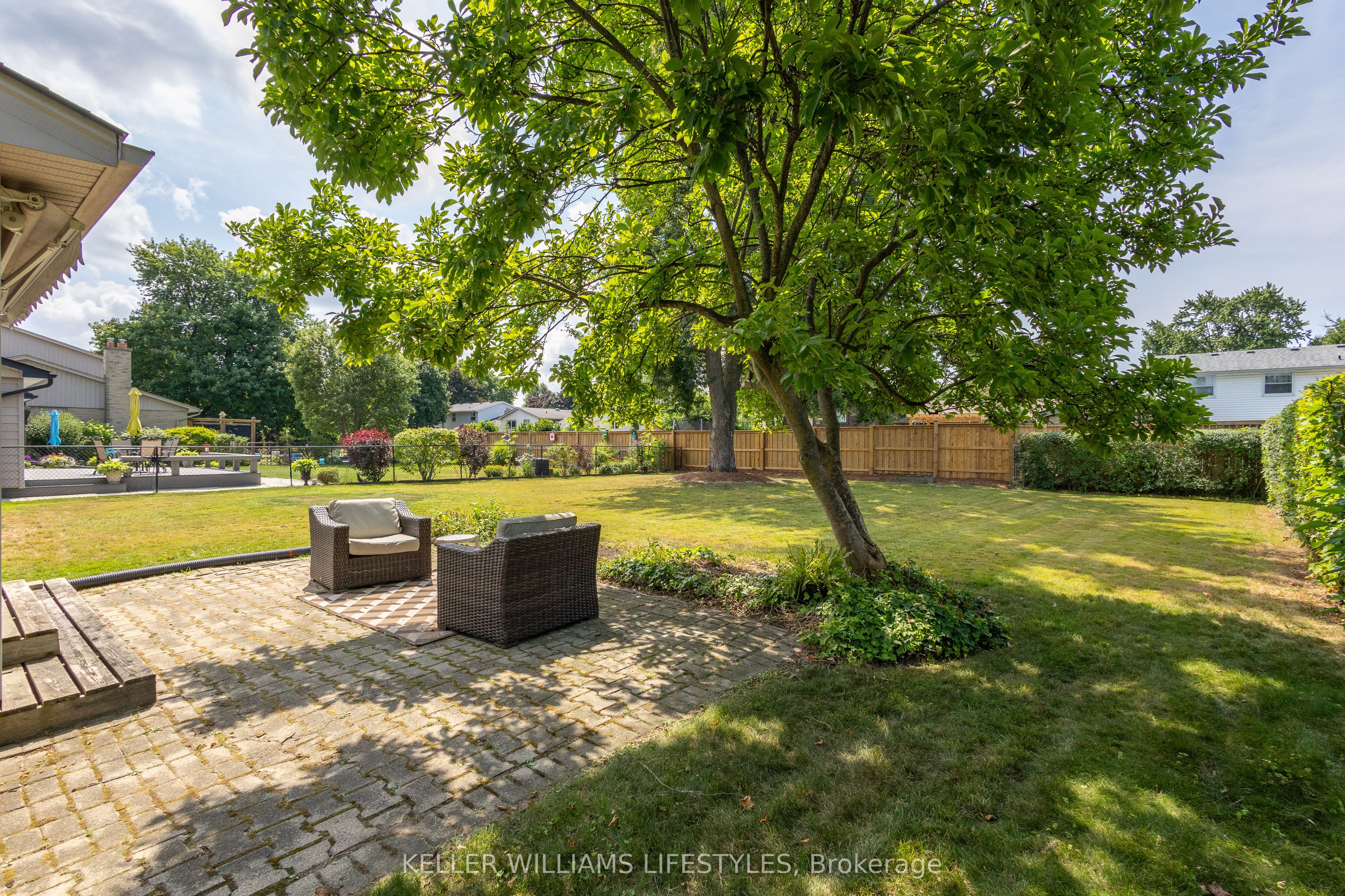 203 Mcmaster Court Property Photo 36