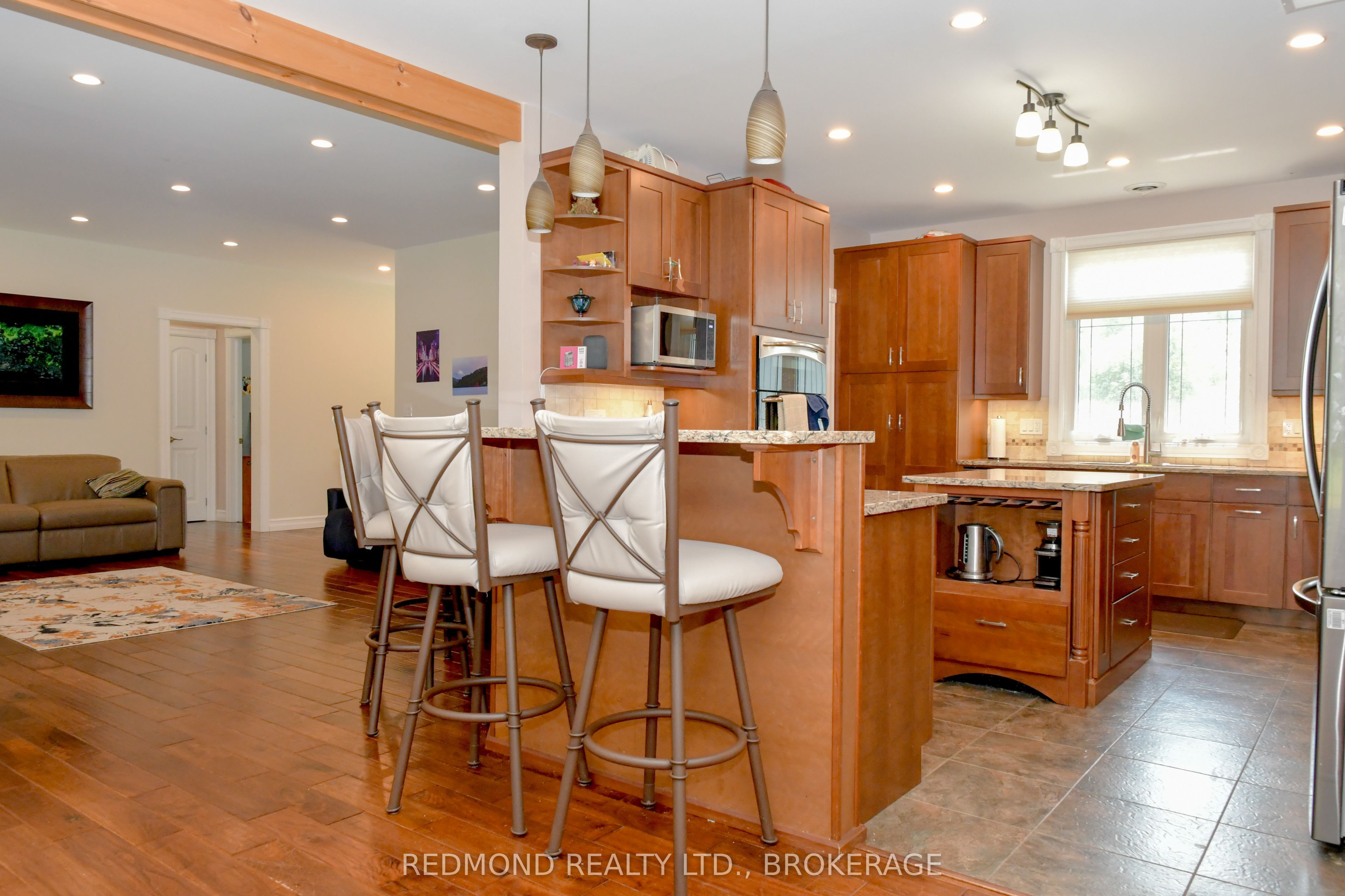 278b 1000 Island Parkway Property Photo 16