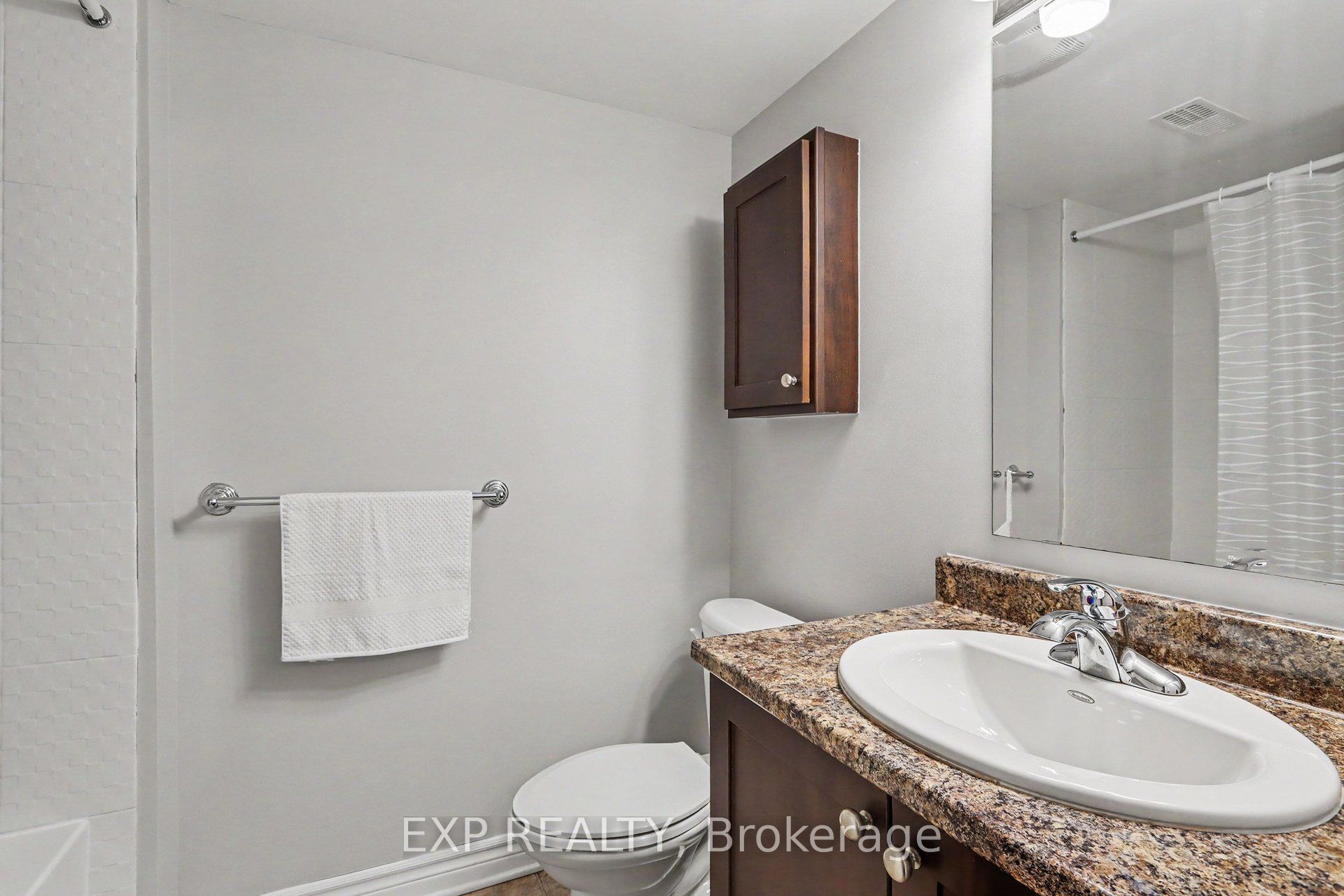 724a Chapman Mills Drive Property Photo 22