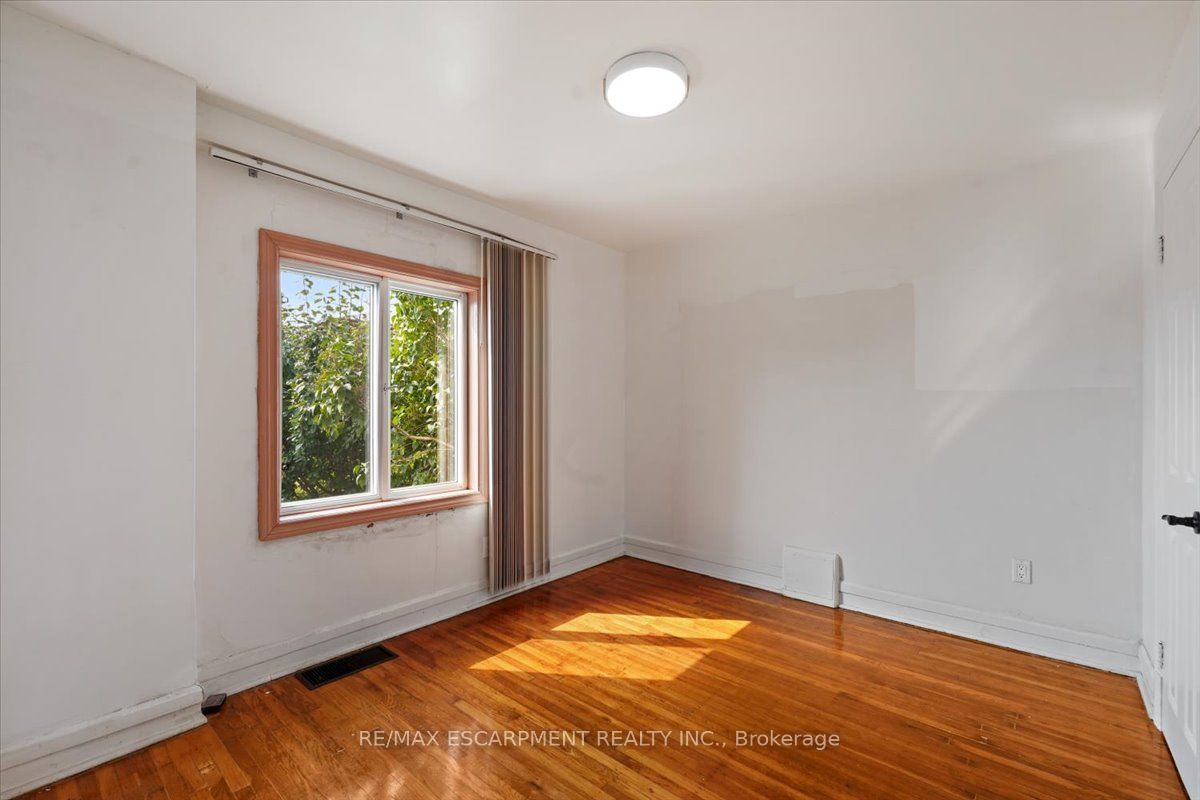 279 Millen Road Property Photo 17