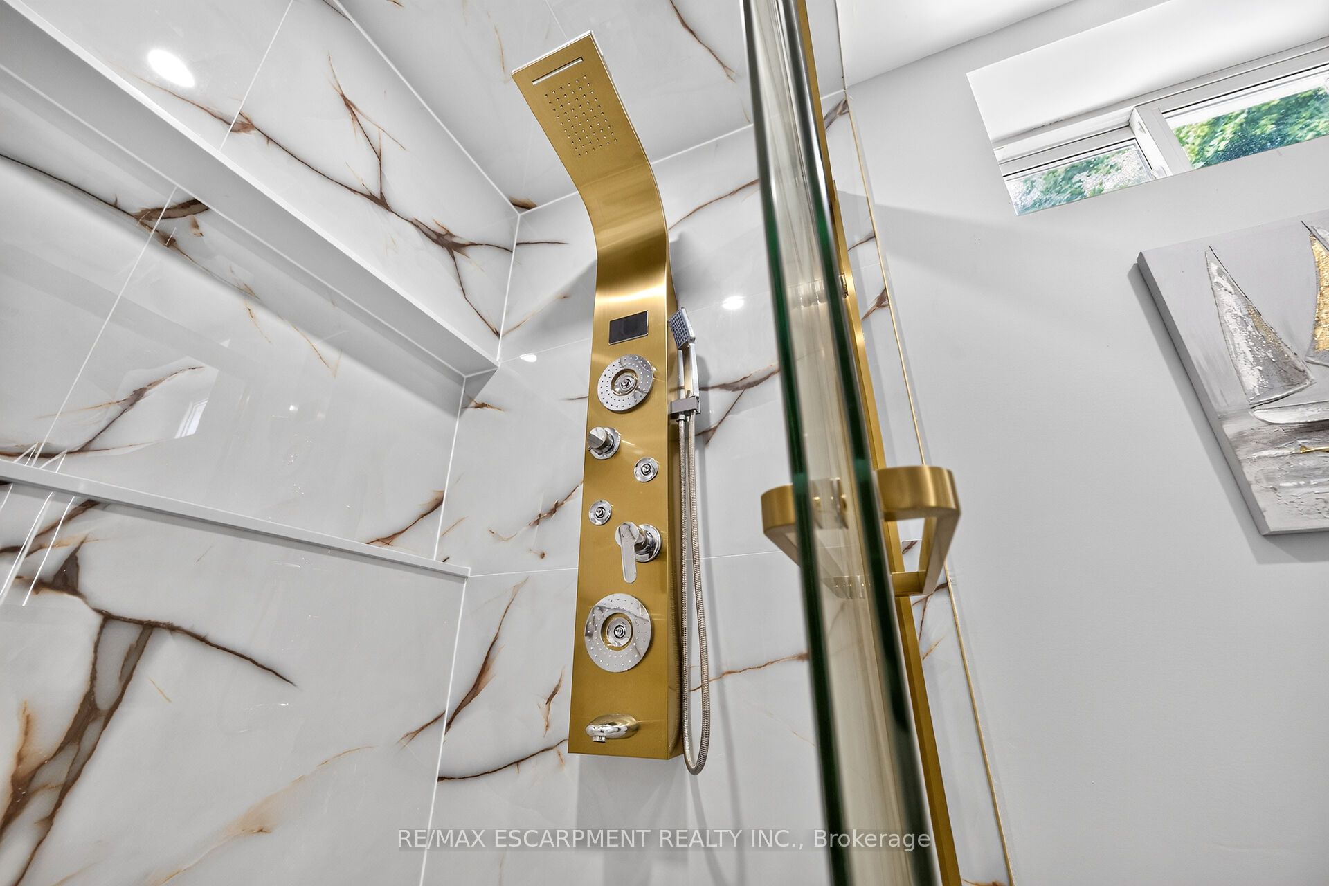 150 Howard Avenue Property Photo 40