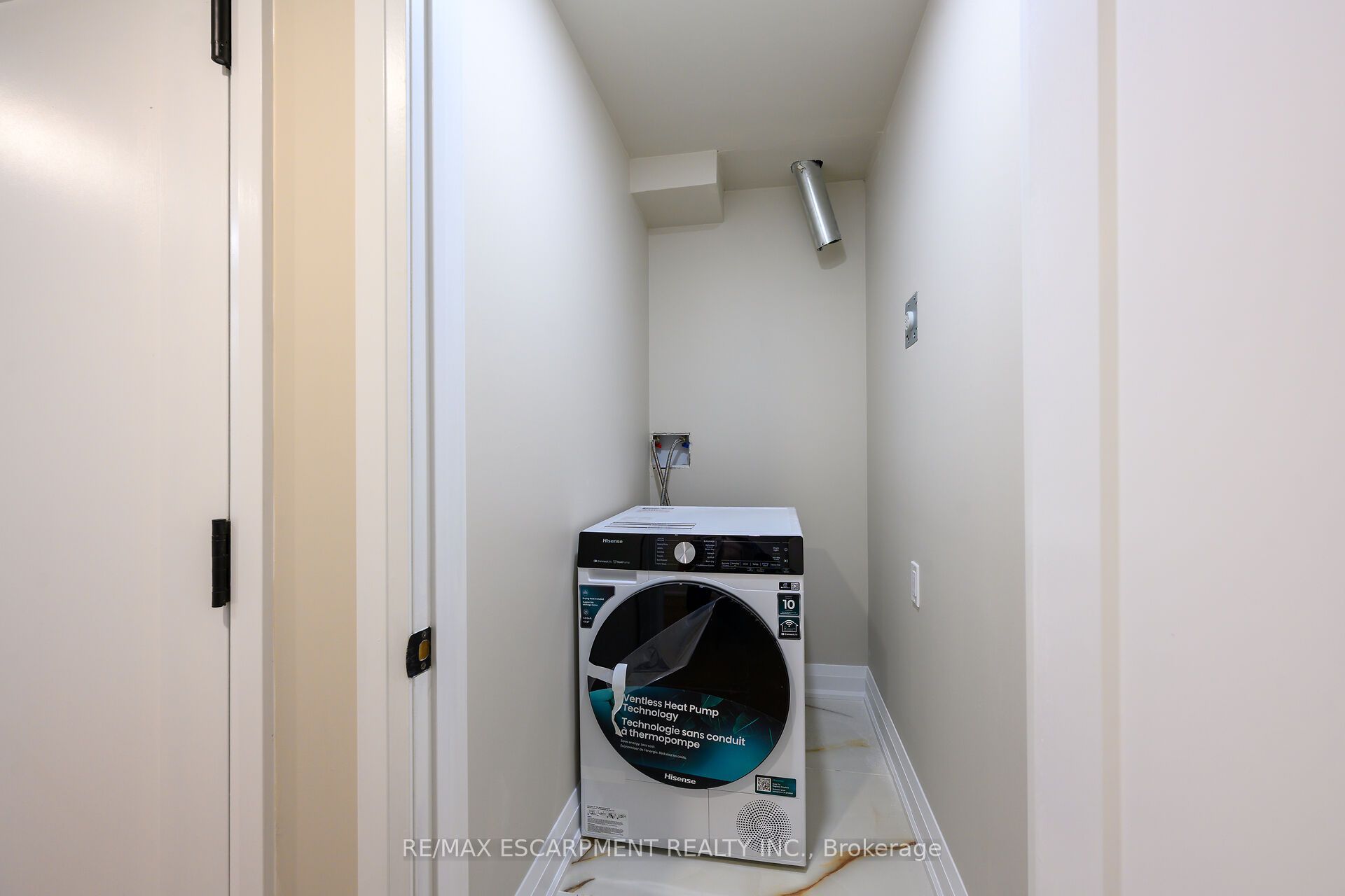 150 Howard Avenue Property Photo 42