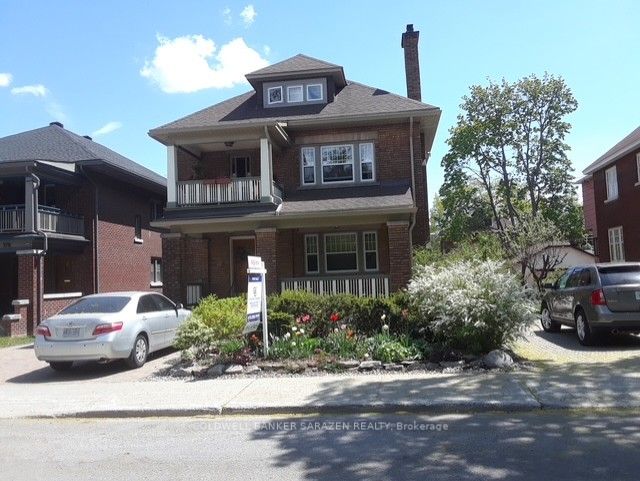 380 First Avenue Property Photo 1