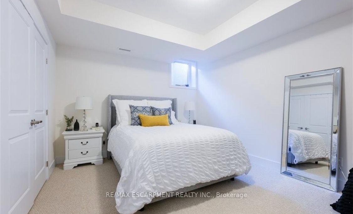 261 Skinner Road 14 Property Photo 7