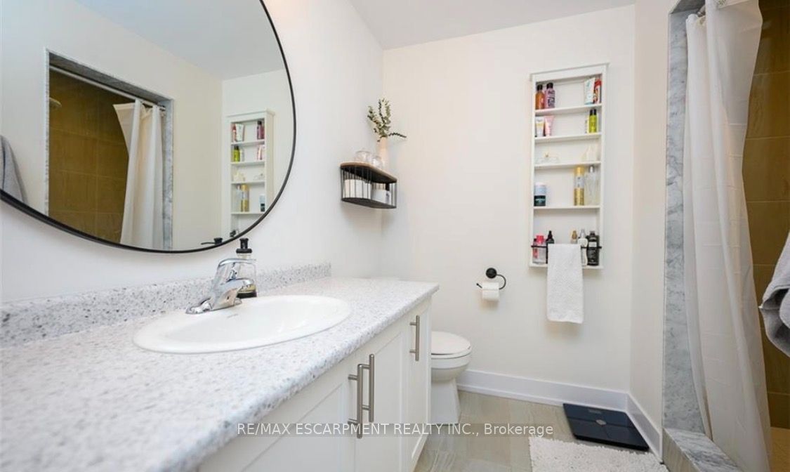 261 Skinner Road 14 Property Photo 9