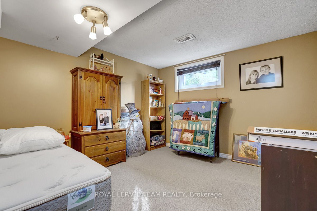 110 Alfred Street Property Photo 33