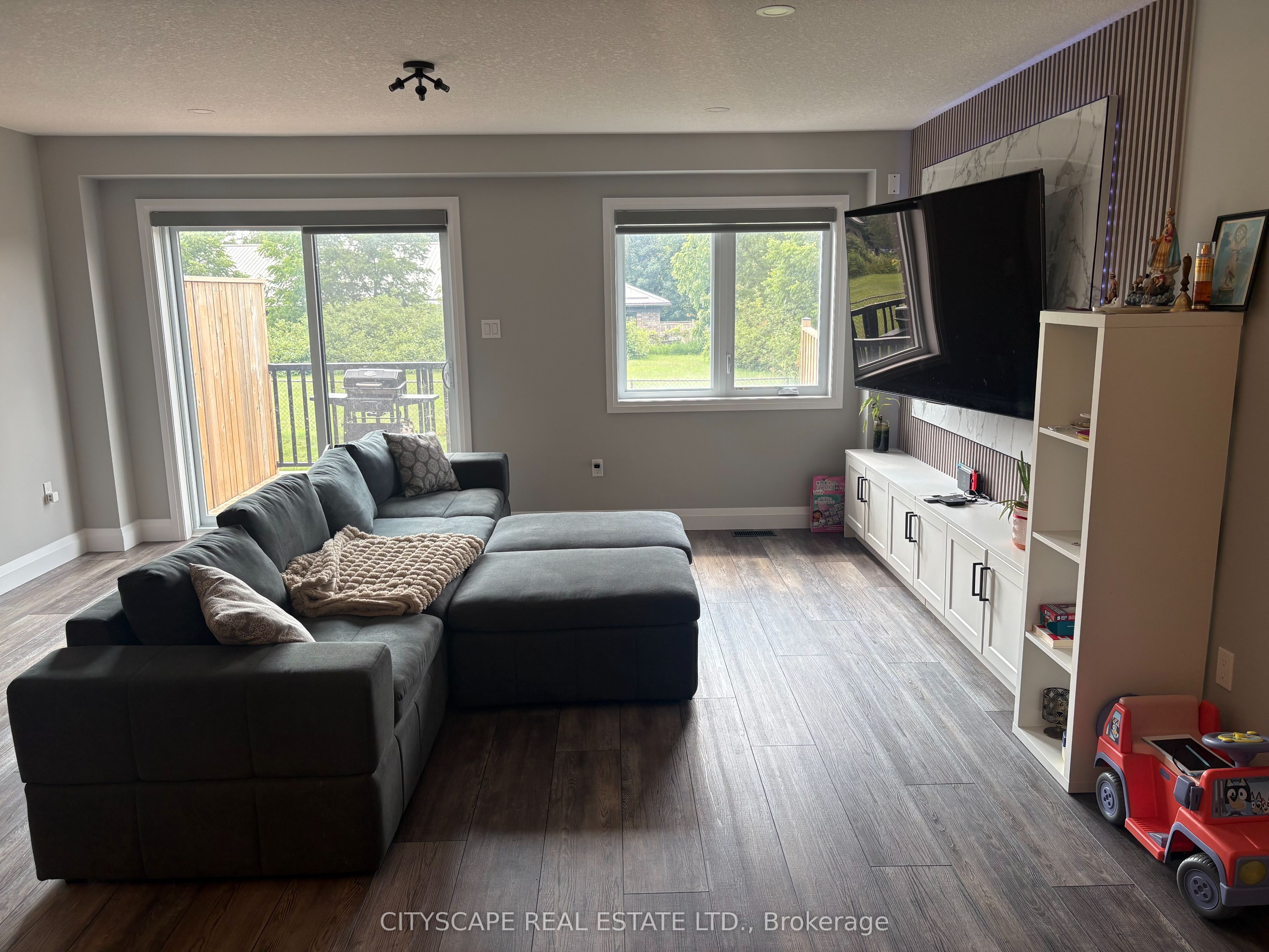 117 Stephenson Way Property Photo 12