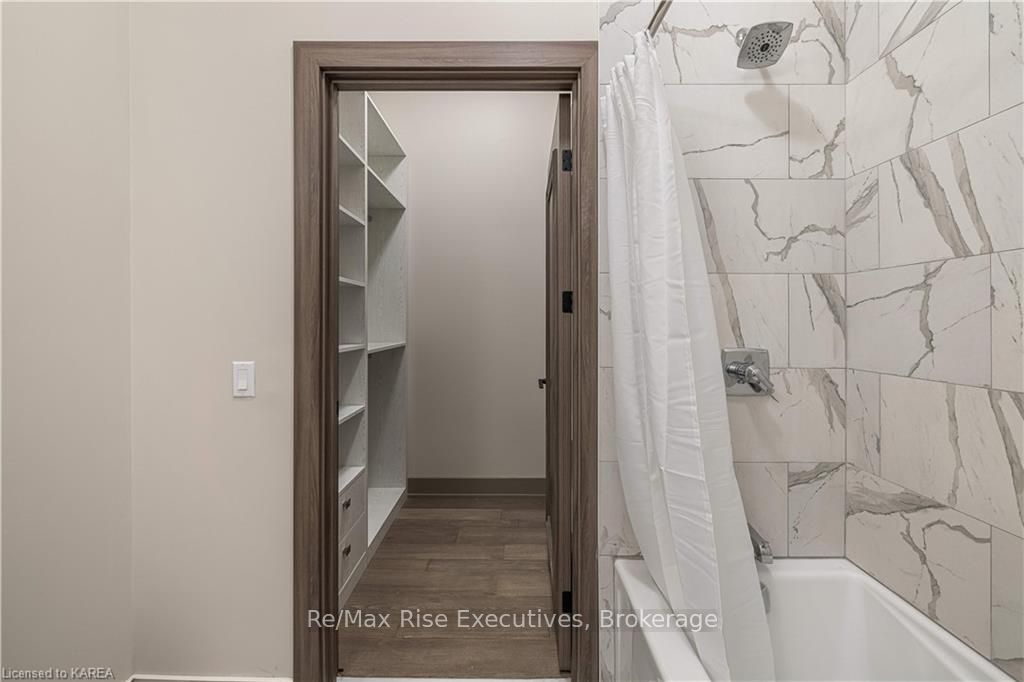 820 Gardiners Road 110 Property Photo 22