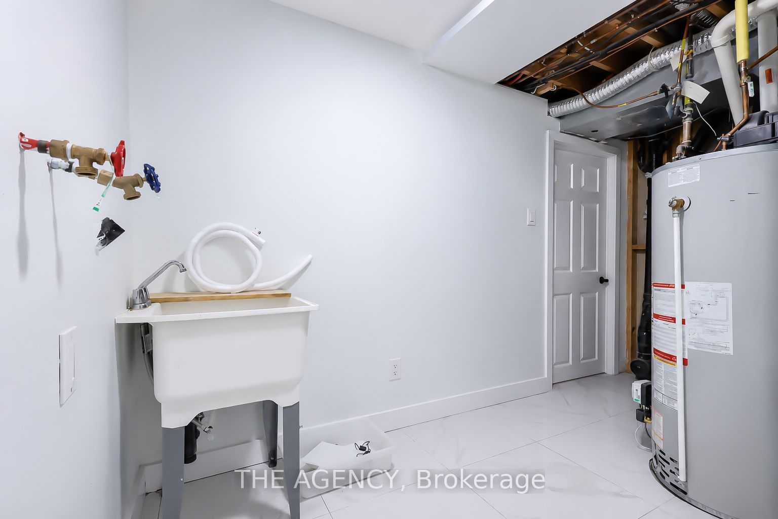 101 Dunsdon Street Property Photo 44