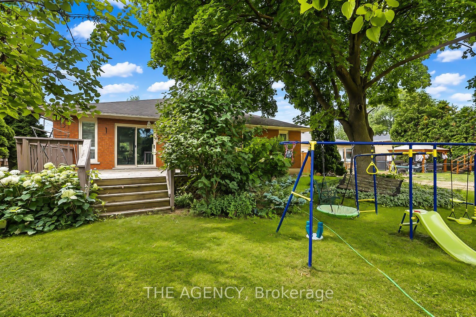 101 Dunsdon Street Property Photo 48