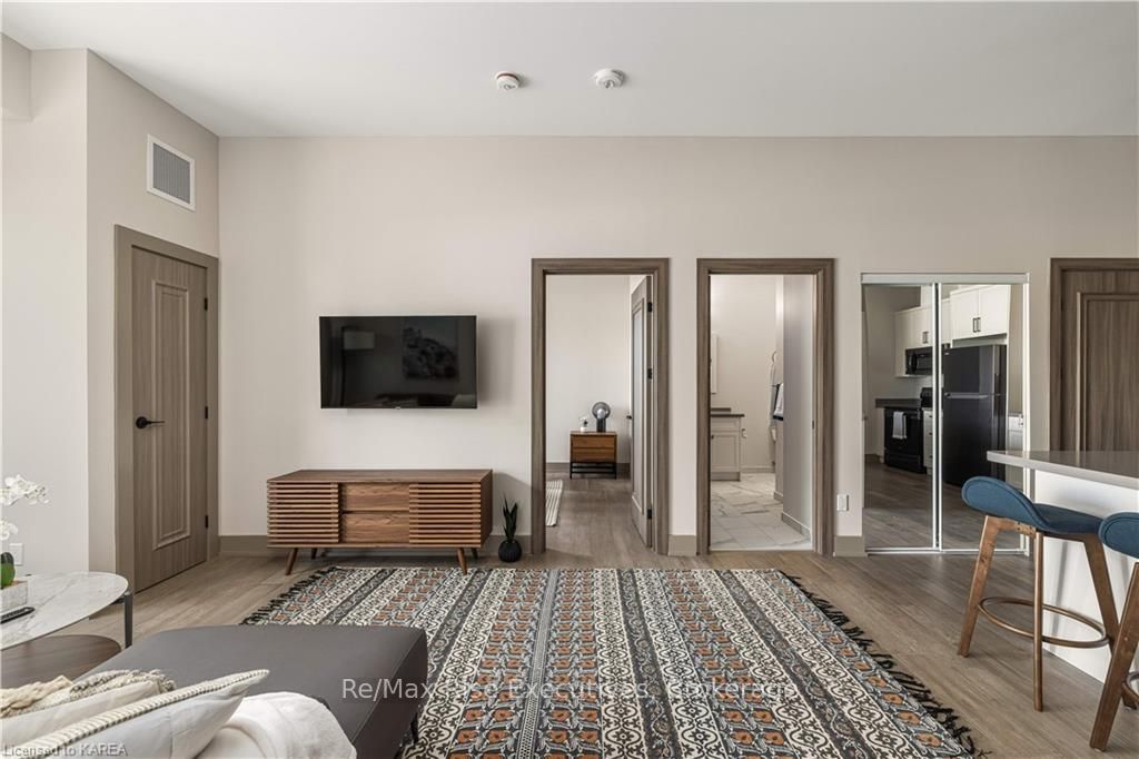 820 Gardiners Road 207 Property Photo 14