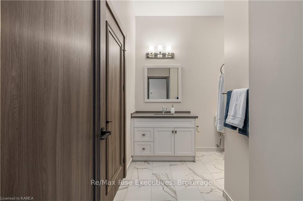 820 Gardiners Road 207 Property Photo 20