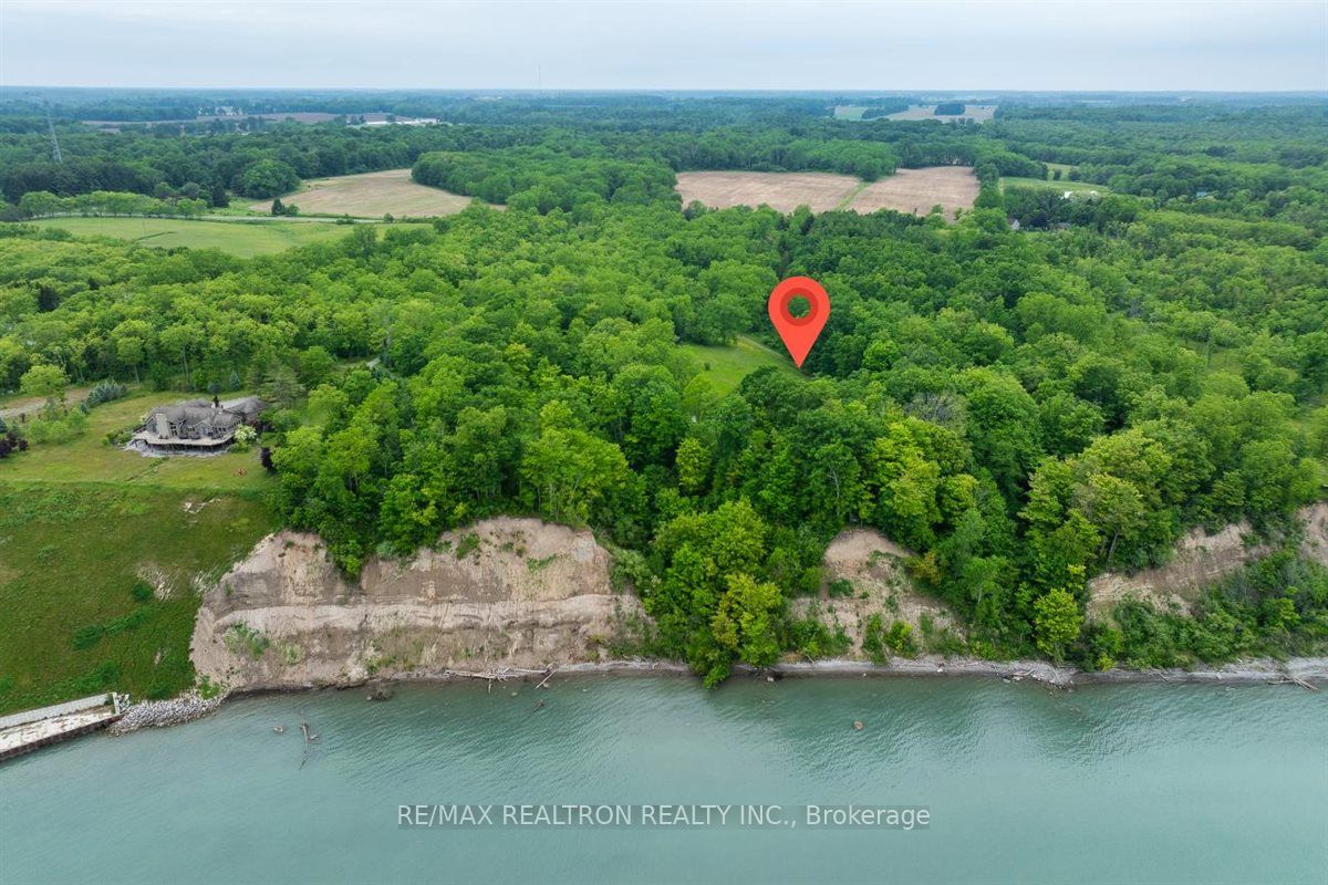 2740 Front Road Property Photo 4