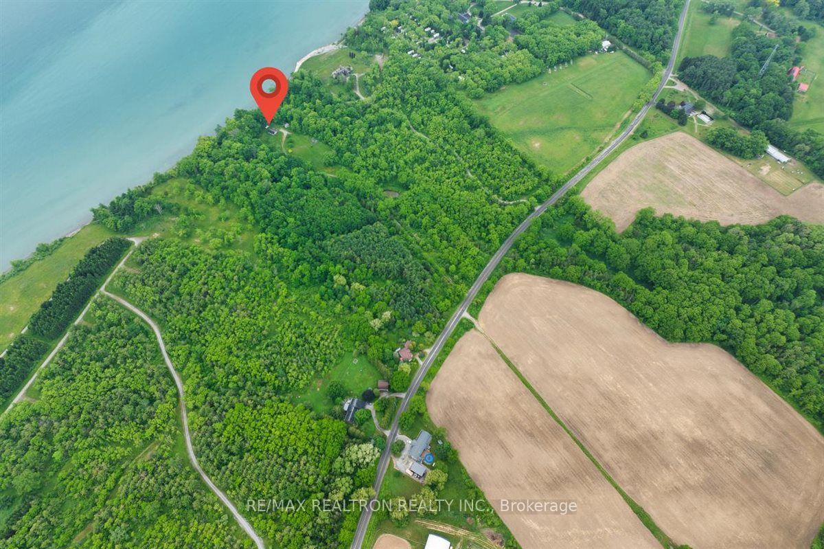 2740 Front Road Property Photo 23