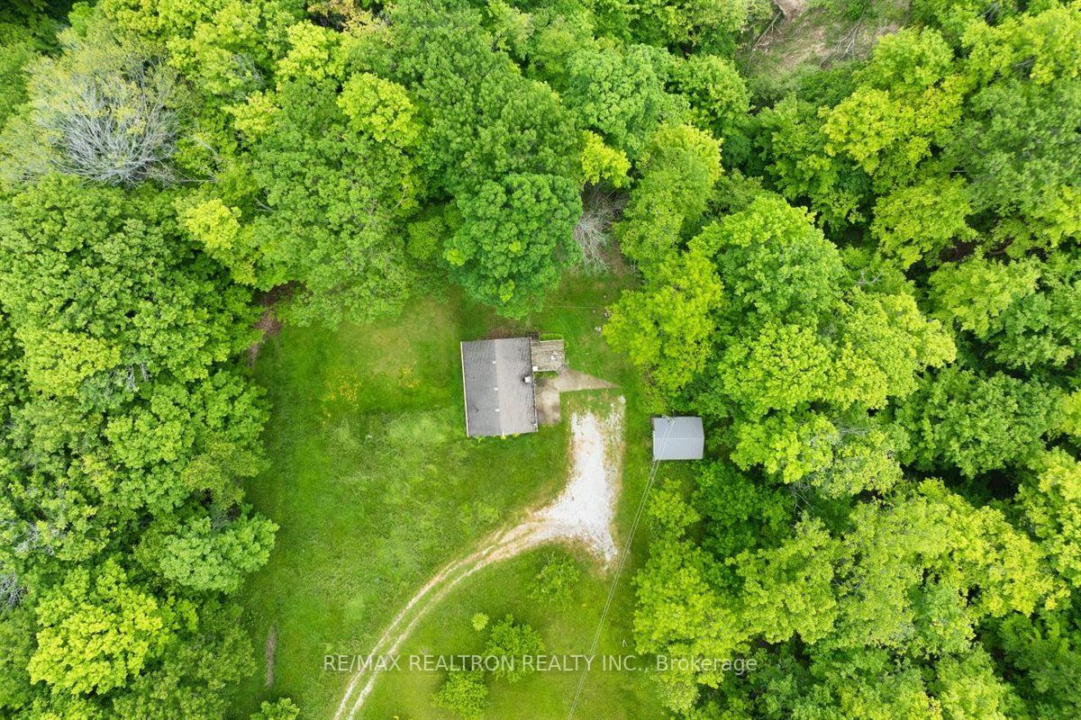 2740 Front Road Property Photo 33