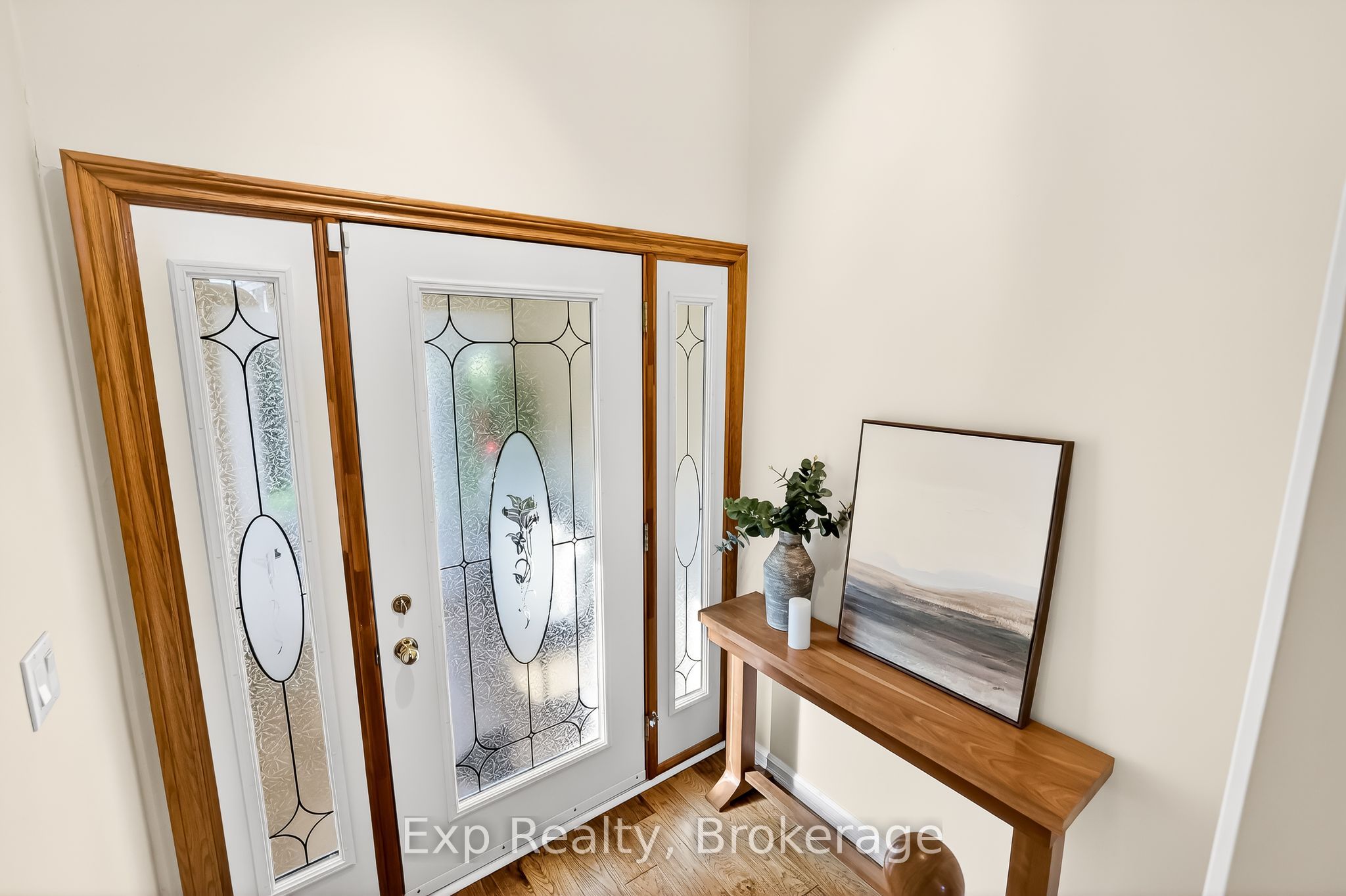 1175 Lakeshore Road Property Photo 9