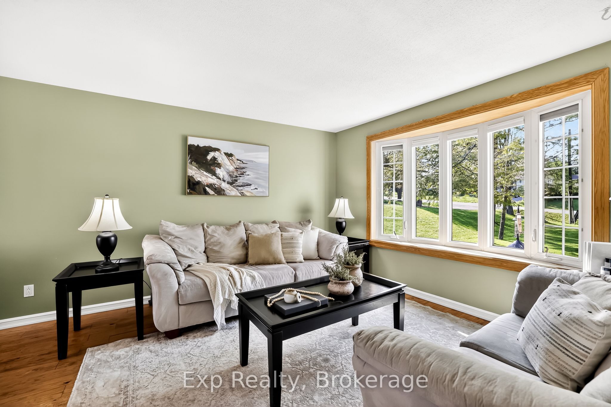1175 Lakeshore Road Property Photo 10