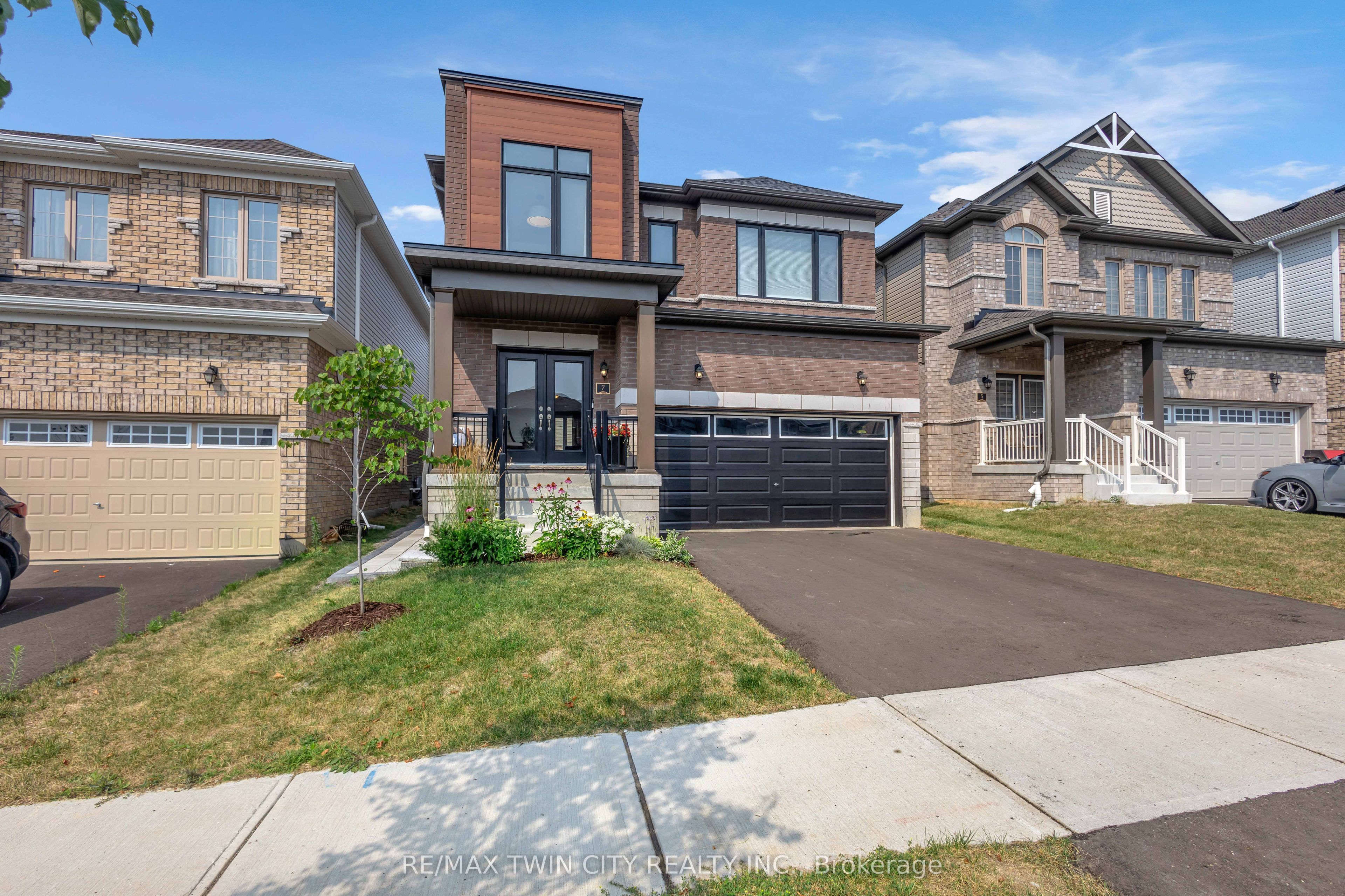 7 Mears Road Property Photo 3