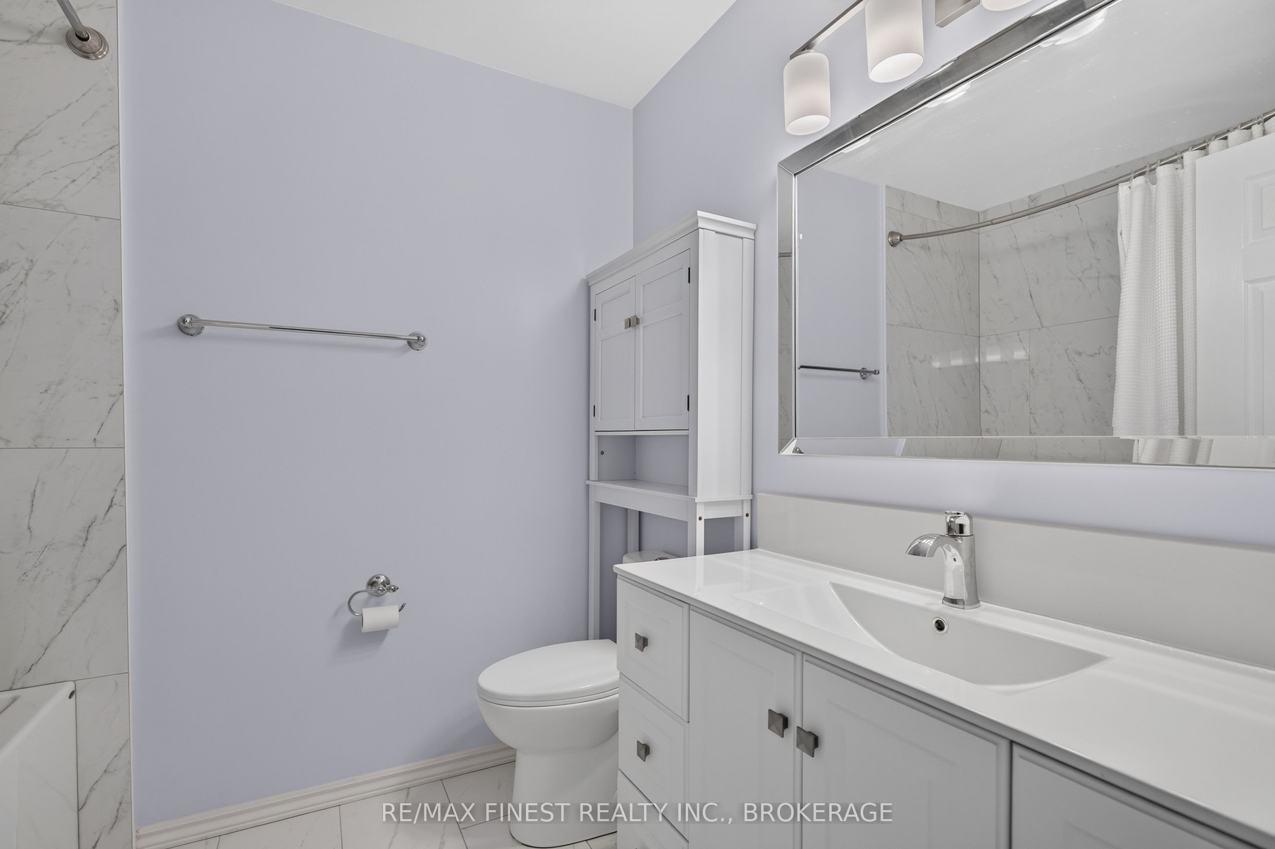881 Ludgate Crescent Property Photo 31