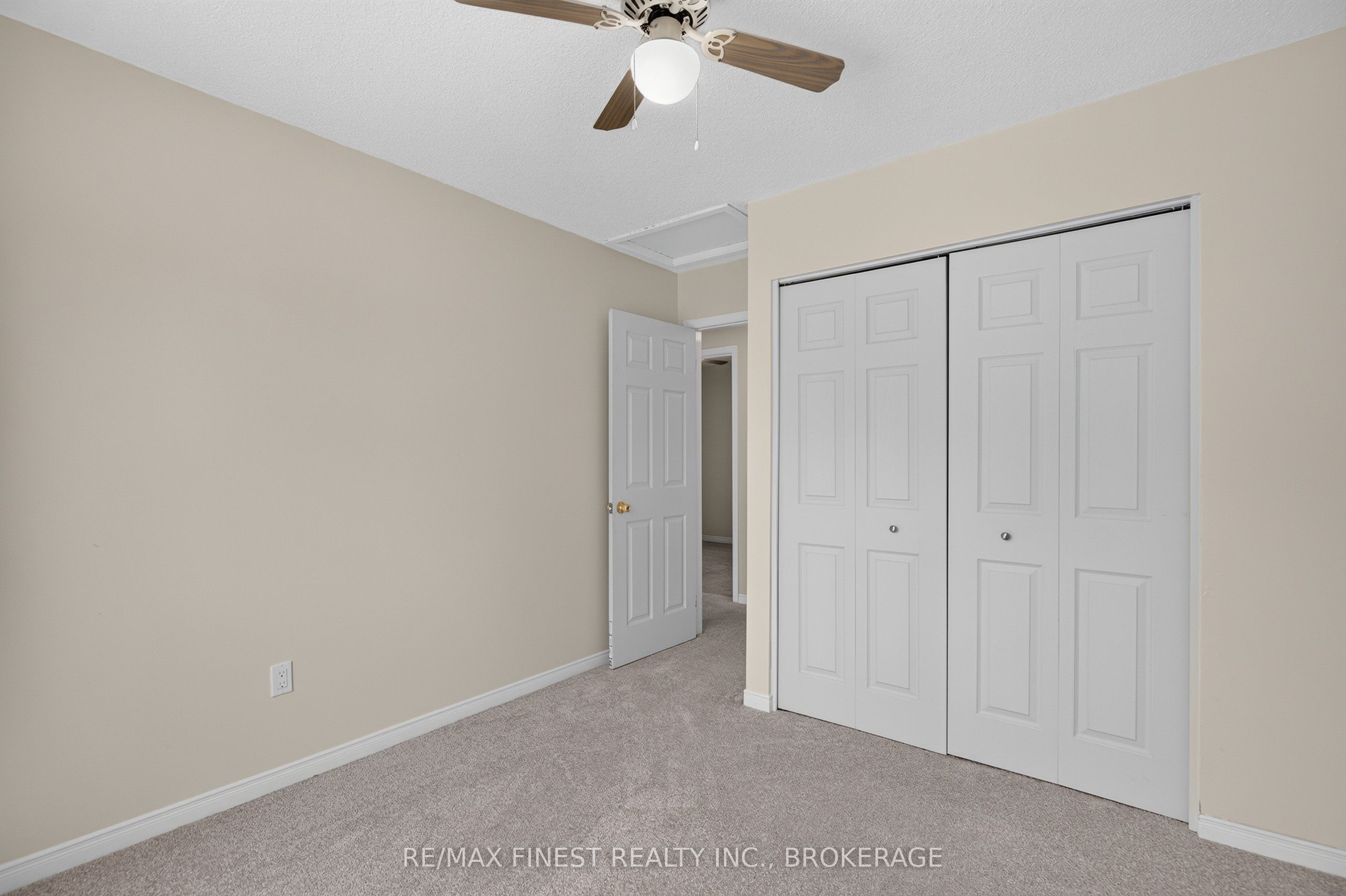 881 Ludgate Crescent Property Photo 35