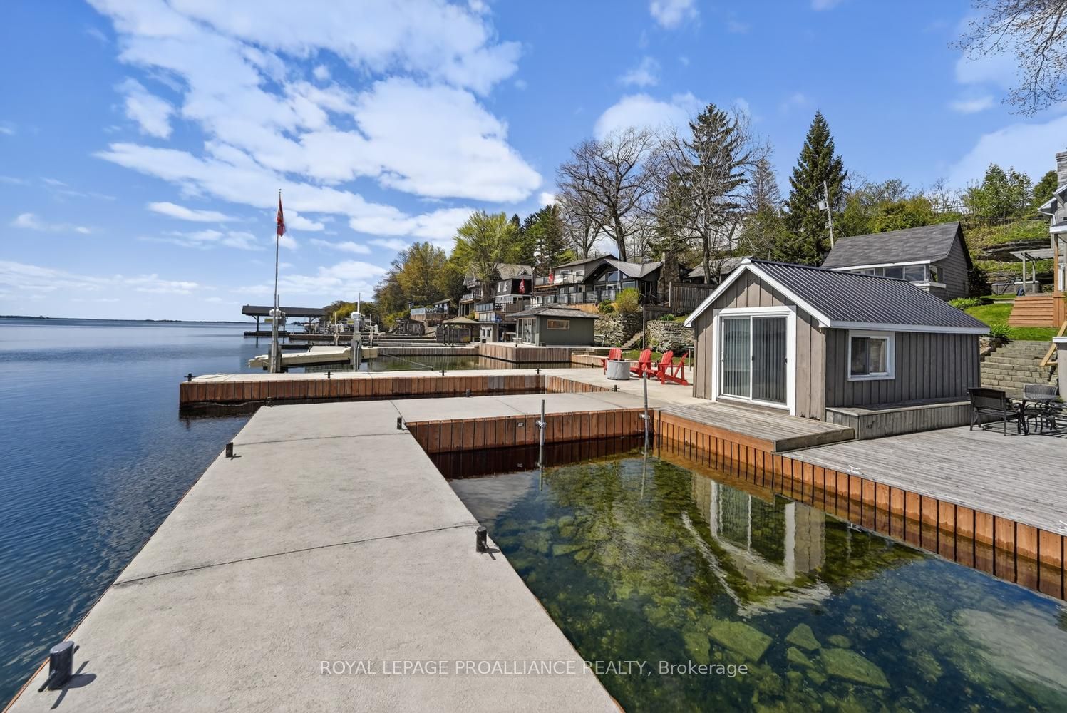 233 Brockmere Cliff Drive Property Photo 7