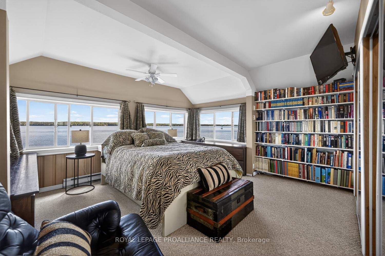 233 Brockmere Cliff Drive Property Photo 28