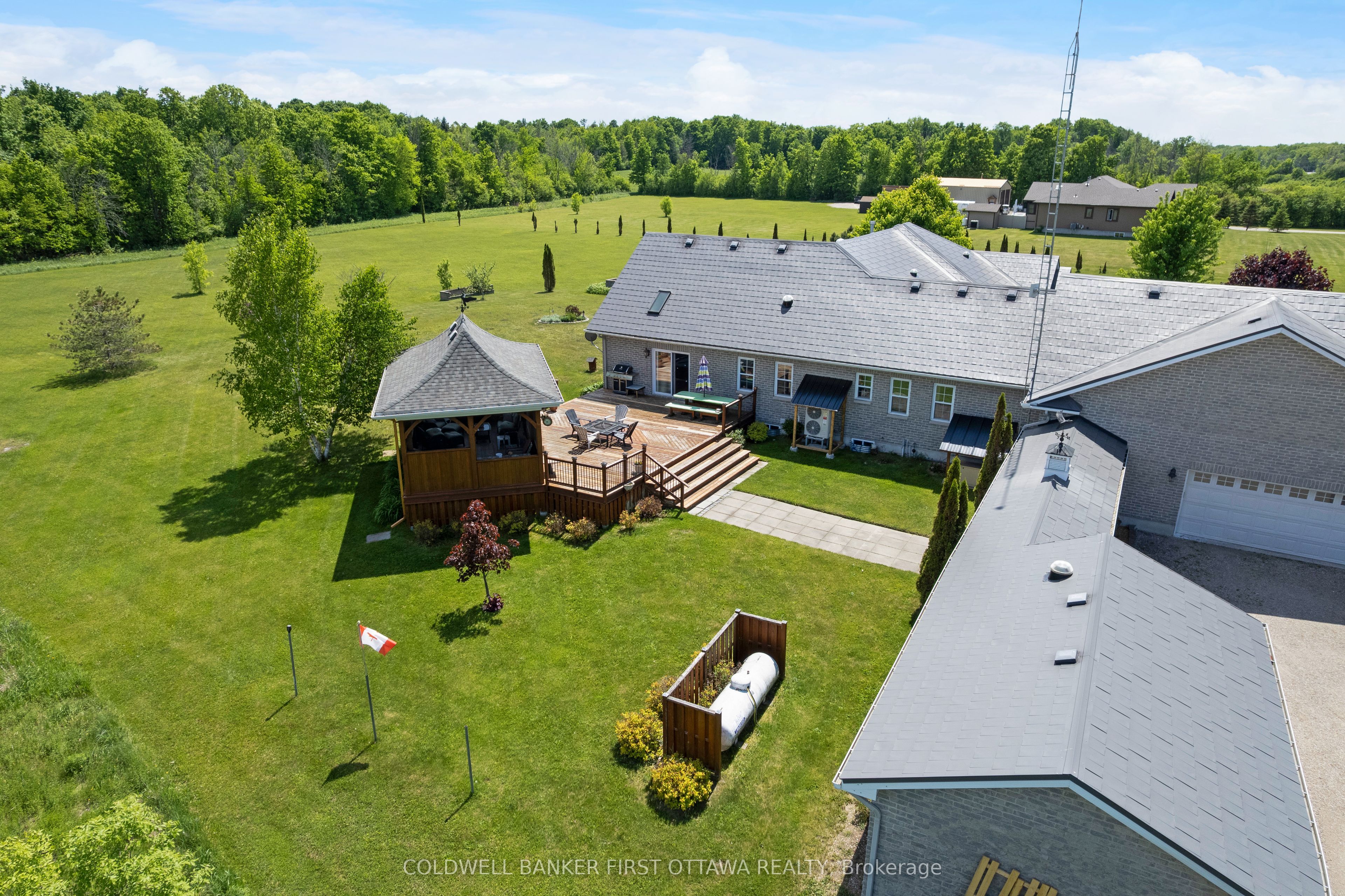 1111 West Shore Drive Property Photo 11