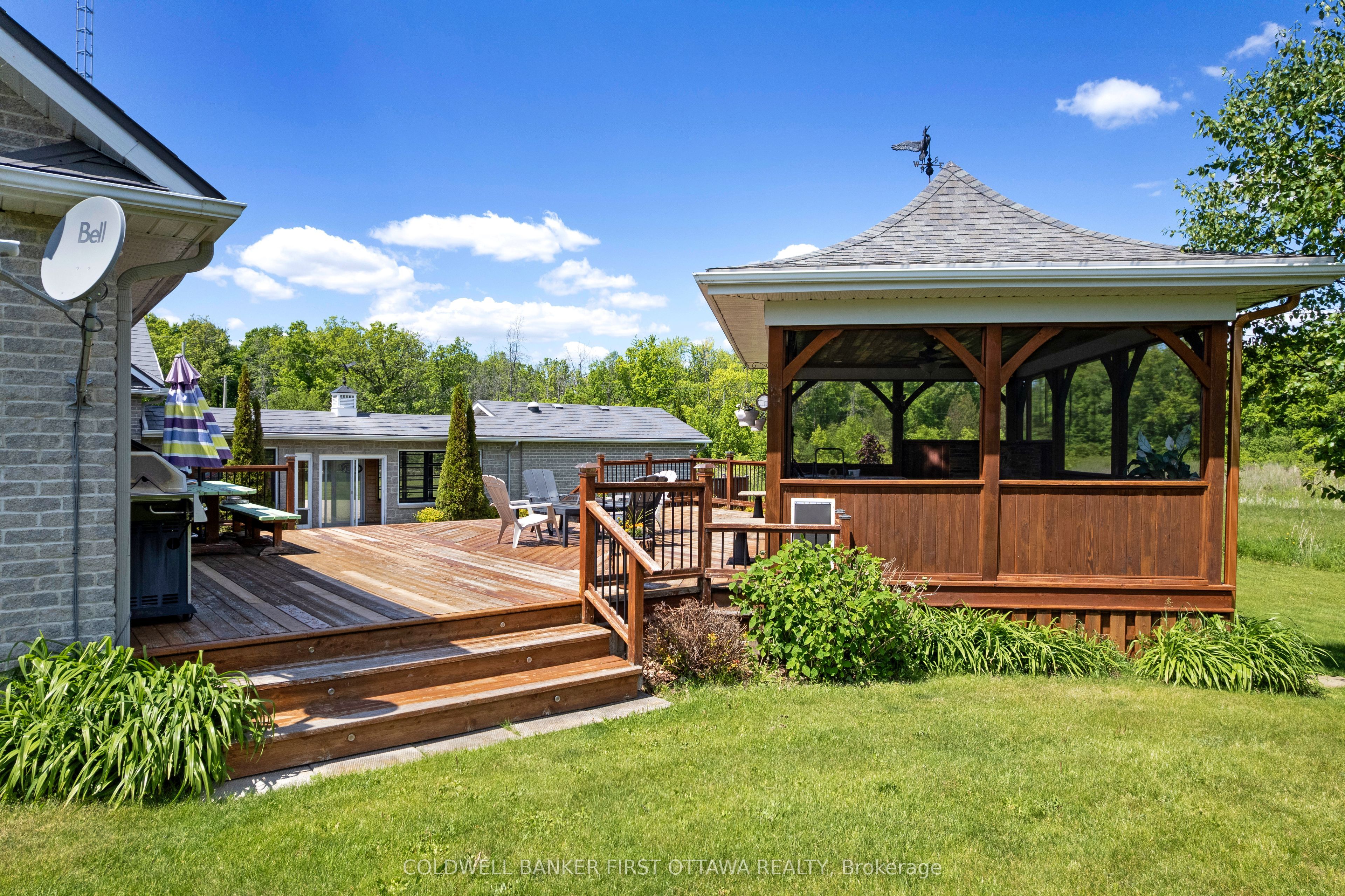 1111 West Shore Drive Property Photo 12