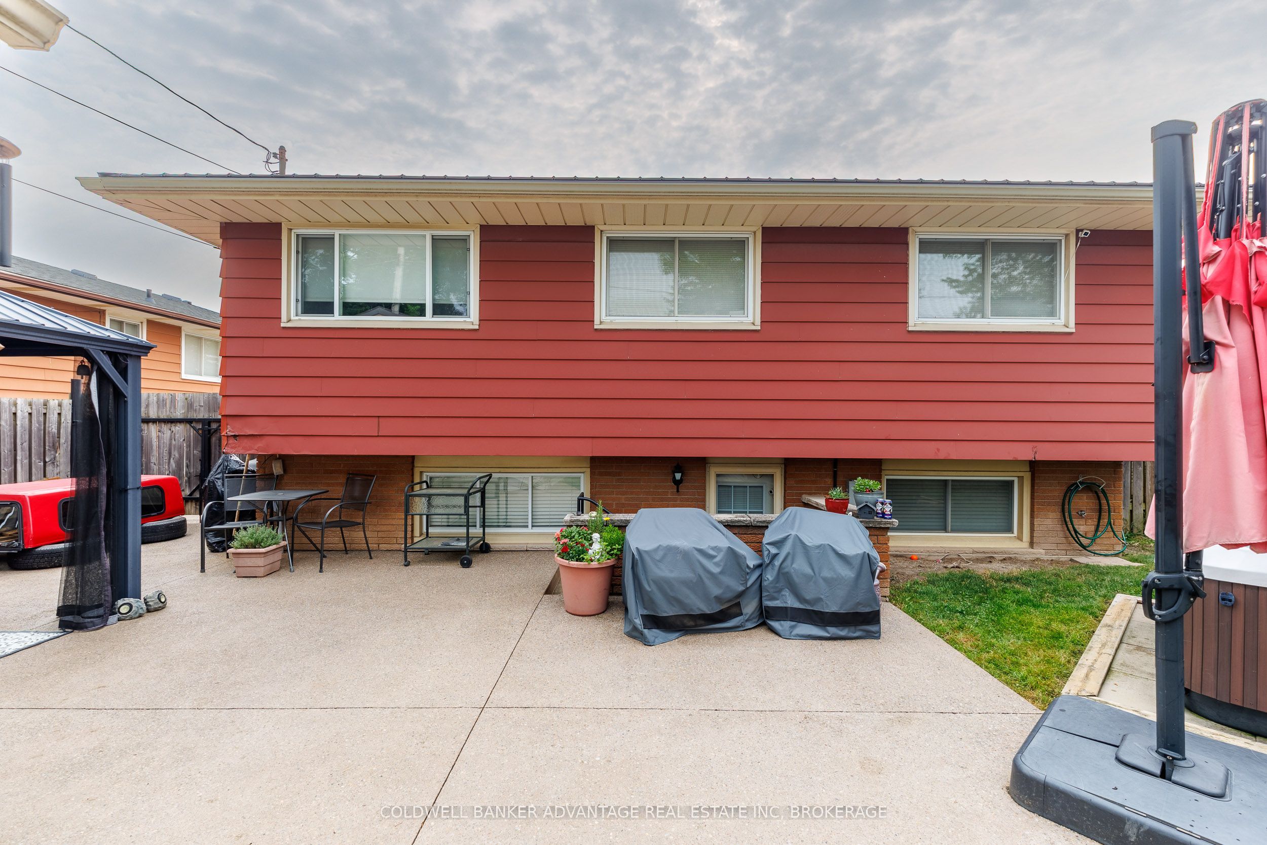 74 Pinehurst Drive Property Photo 10